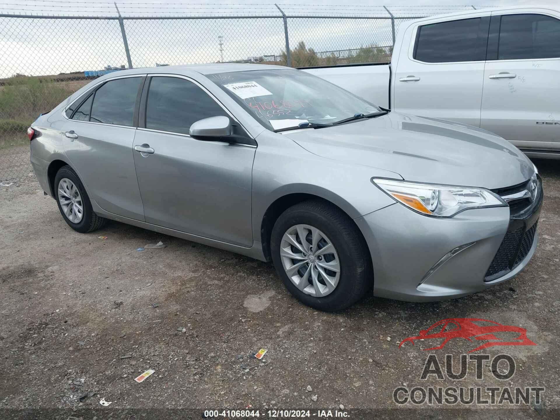 TOYOTA CAMRY 2015 - 4T4BF1FK8FR511013