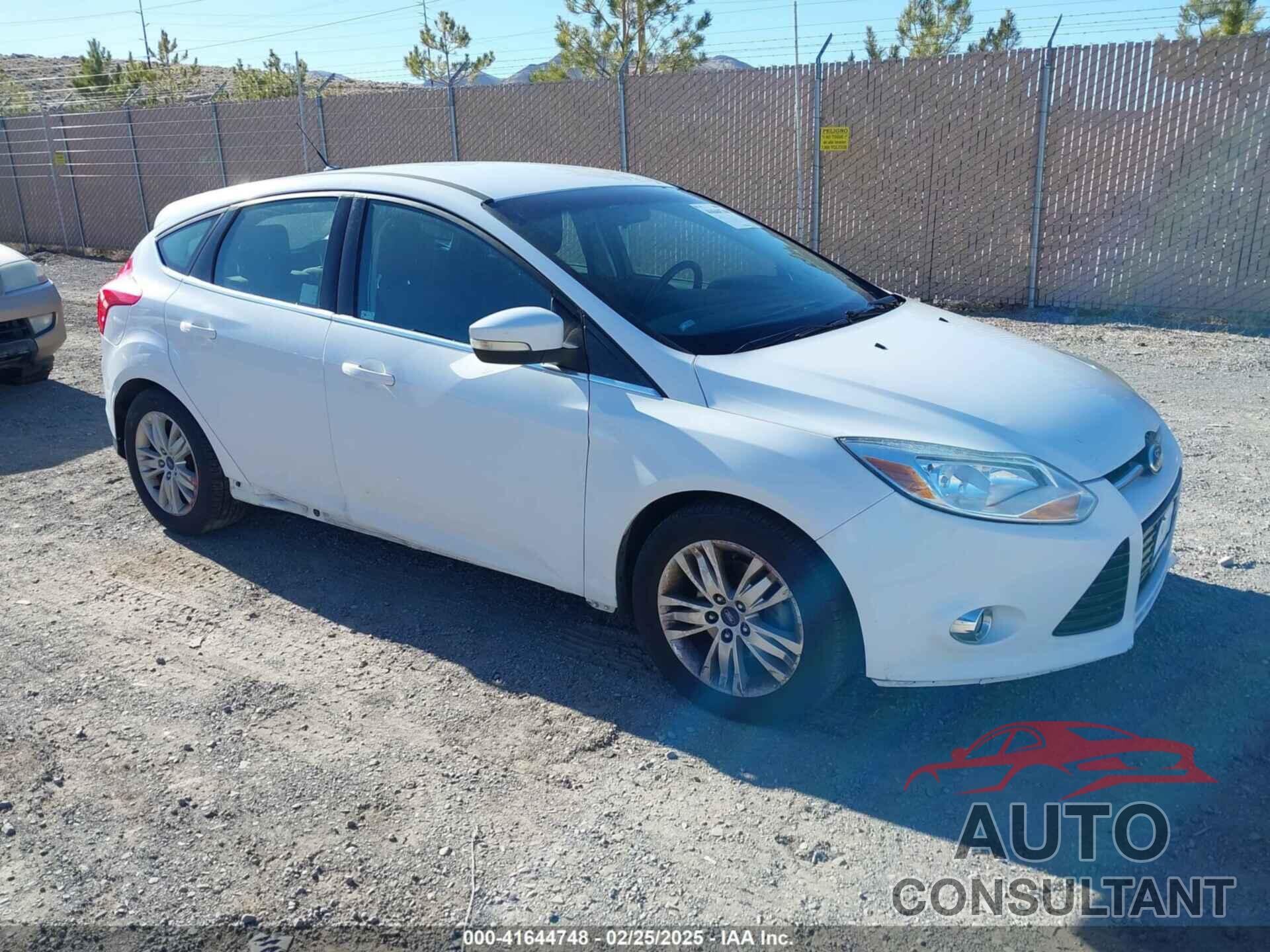 FORD FOCUS 2012 - 1FAHP3M21CL373682