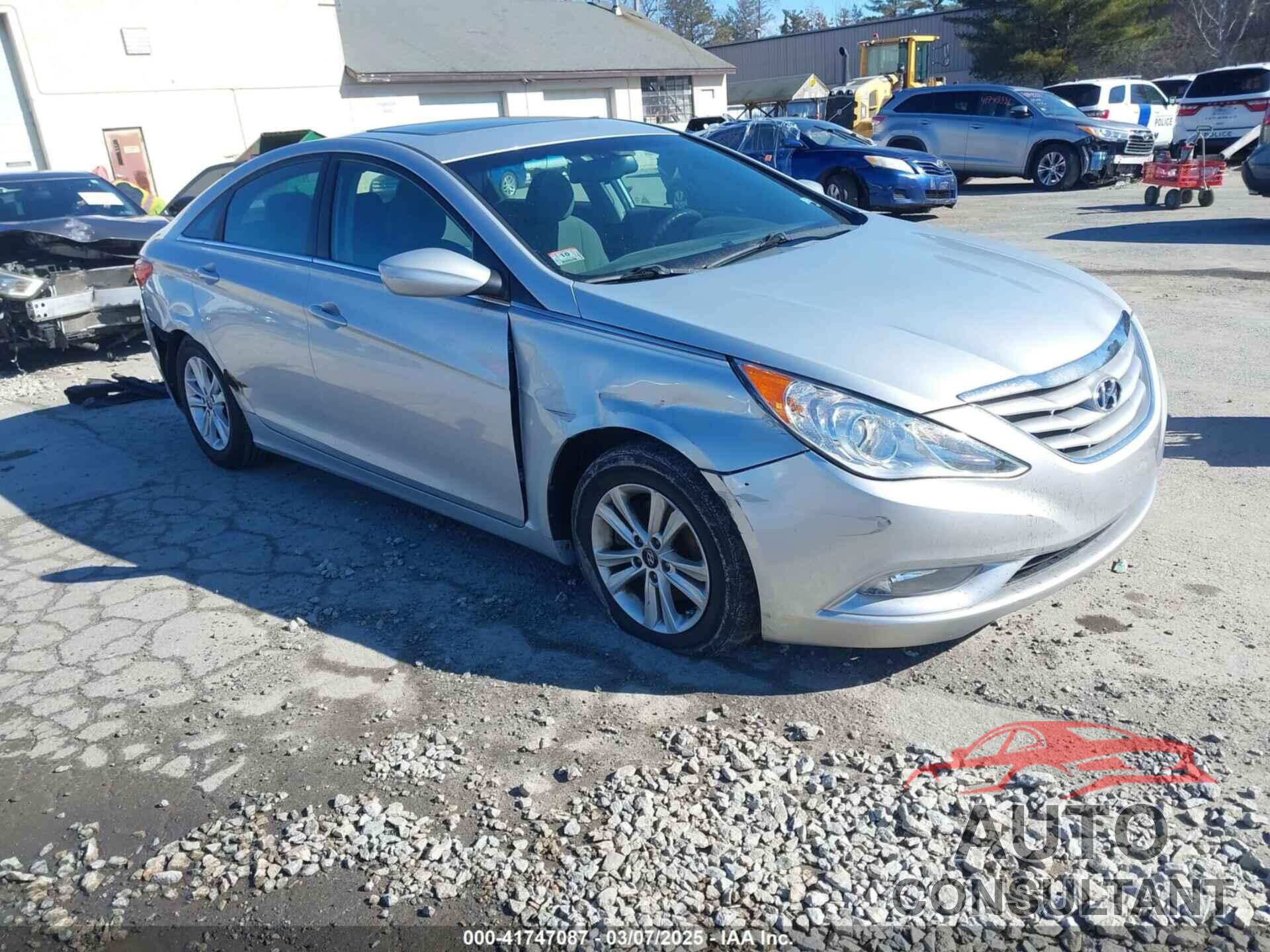 HYUNDAI SONATA 2013 - 5NPEB4AC4DH710852