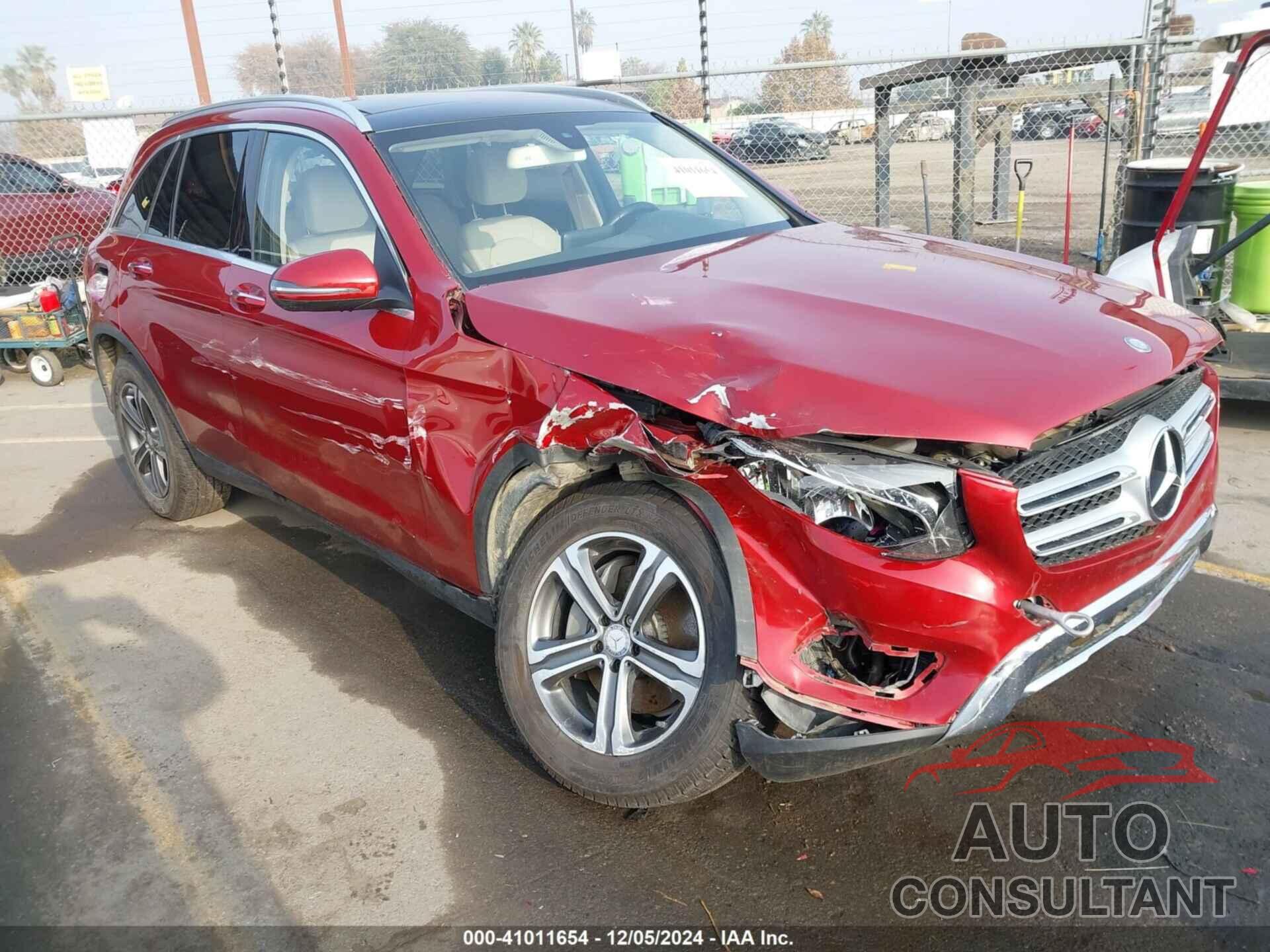 MERCEDES-BENZ GLC 300 2016 - WDC0G4KB8GF047554