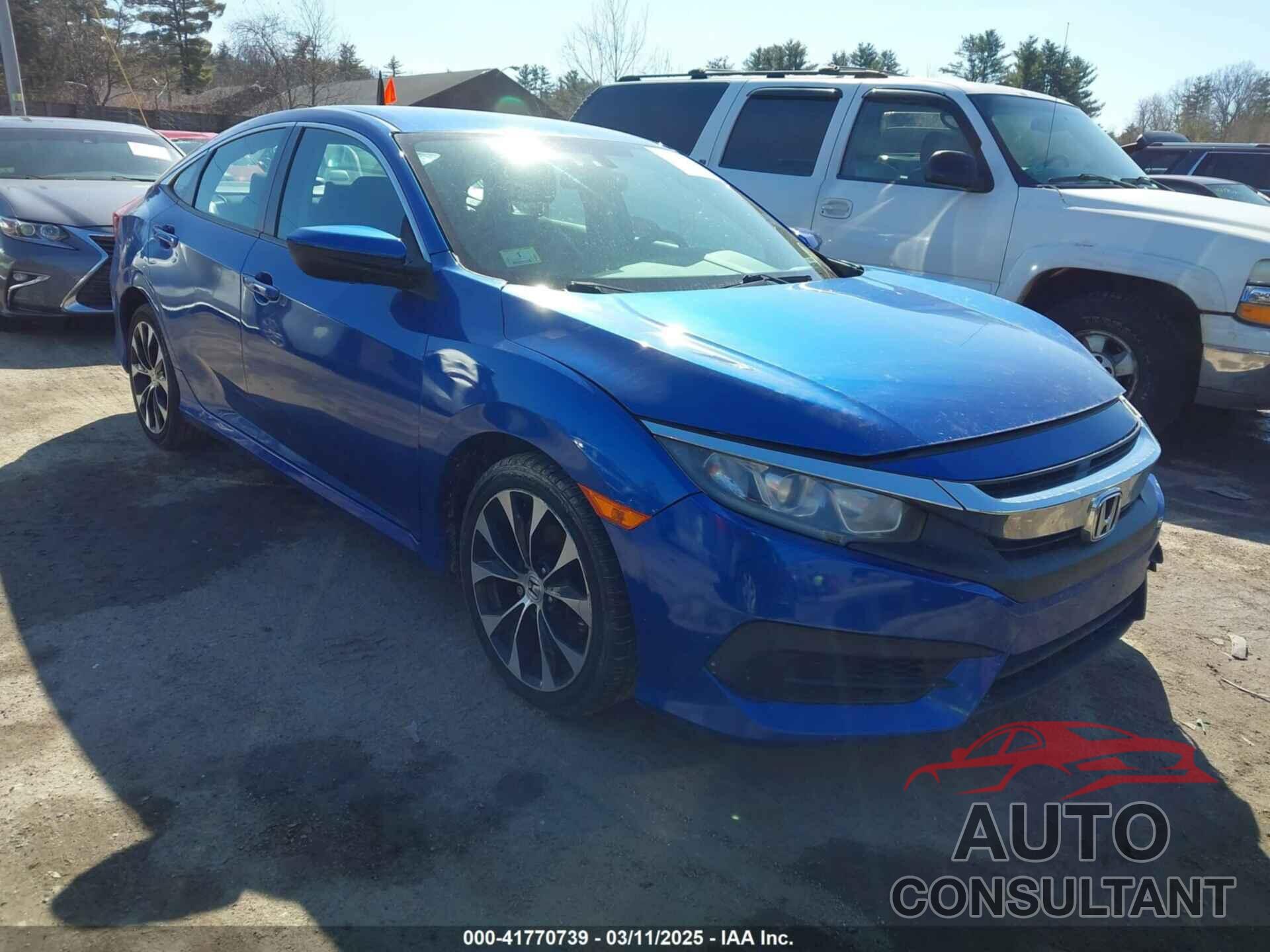 HONDA CIVIC 2017 - 2HGFC2F51HH543110