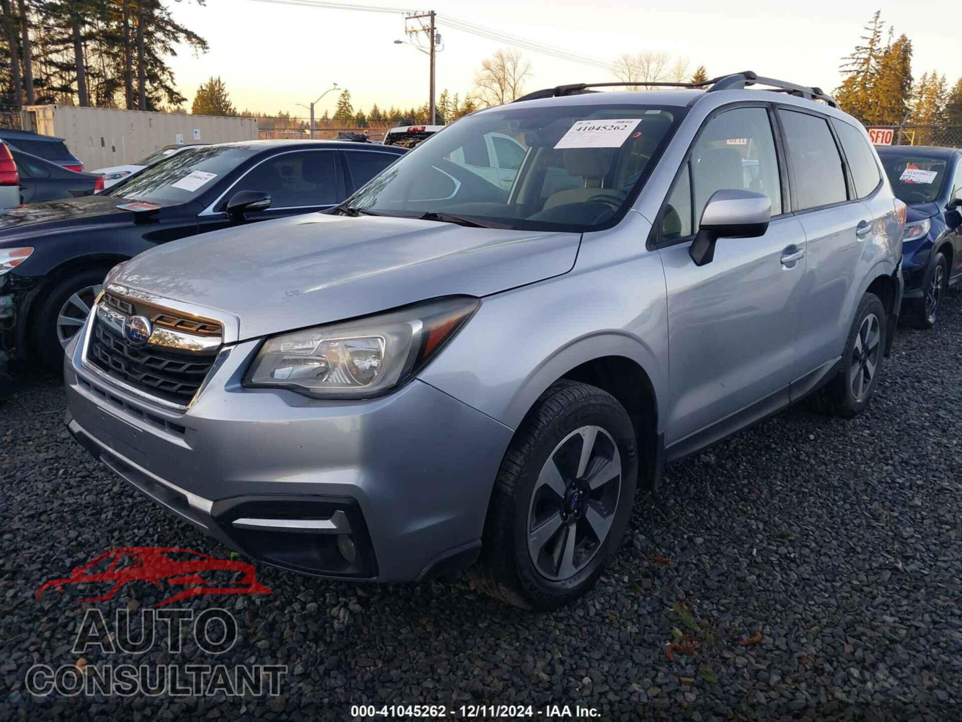 SUBARU FORESTER 2017 - JF2SJAGC7HH452411
