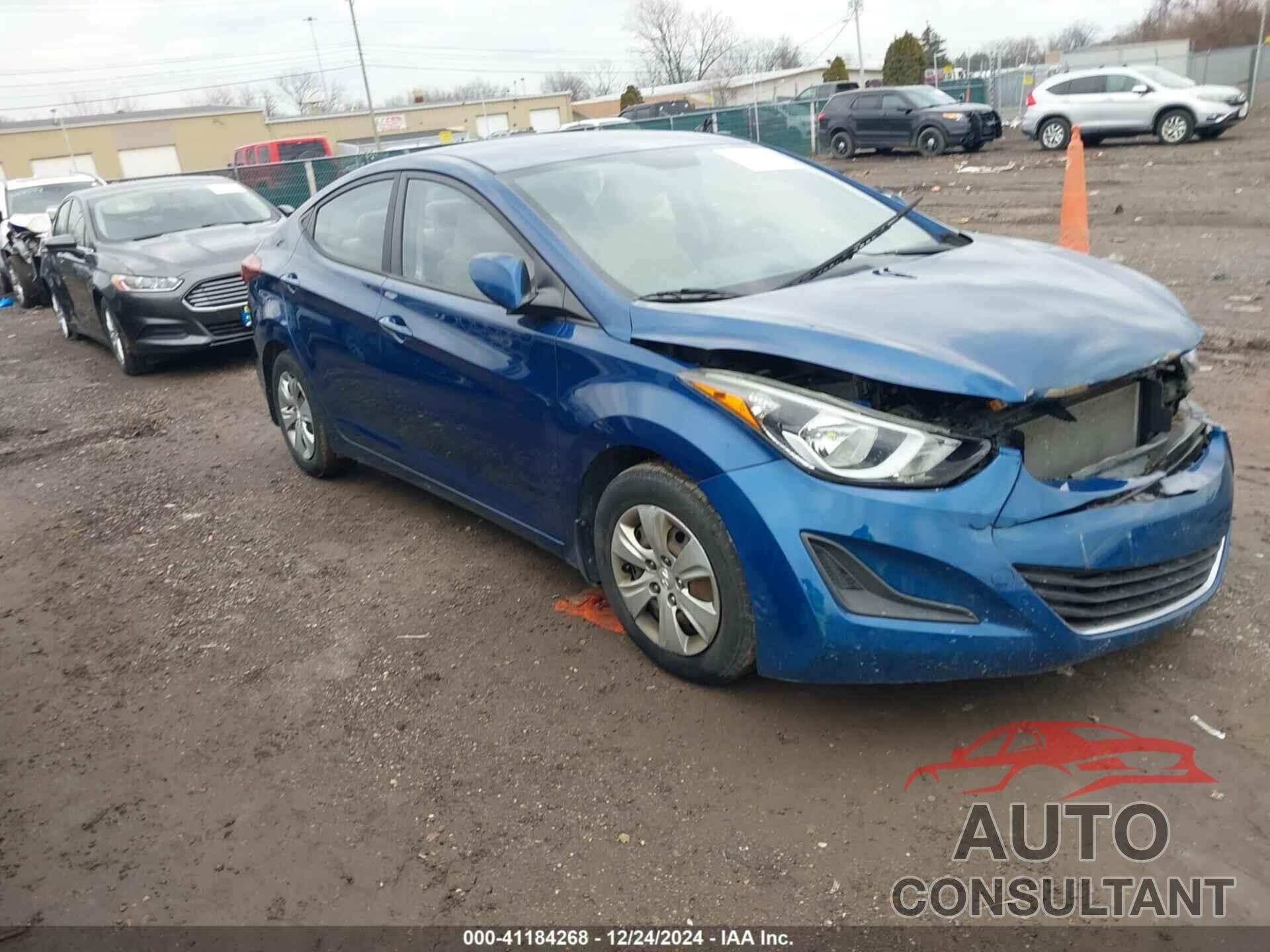 HYUNDAI ELANTRA 2016 - KMHDH4AE4GU542082