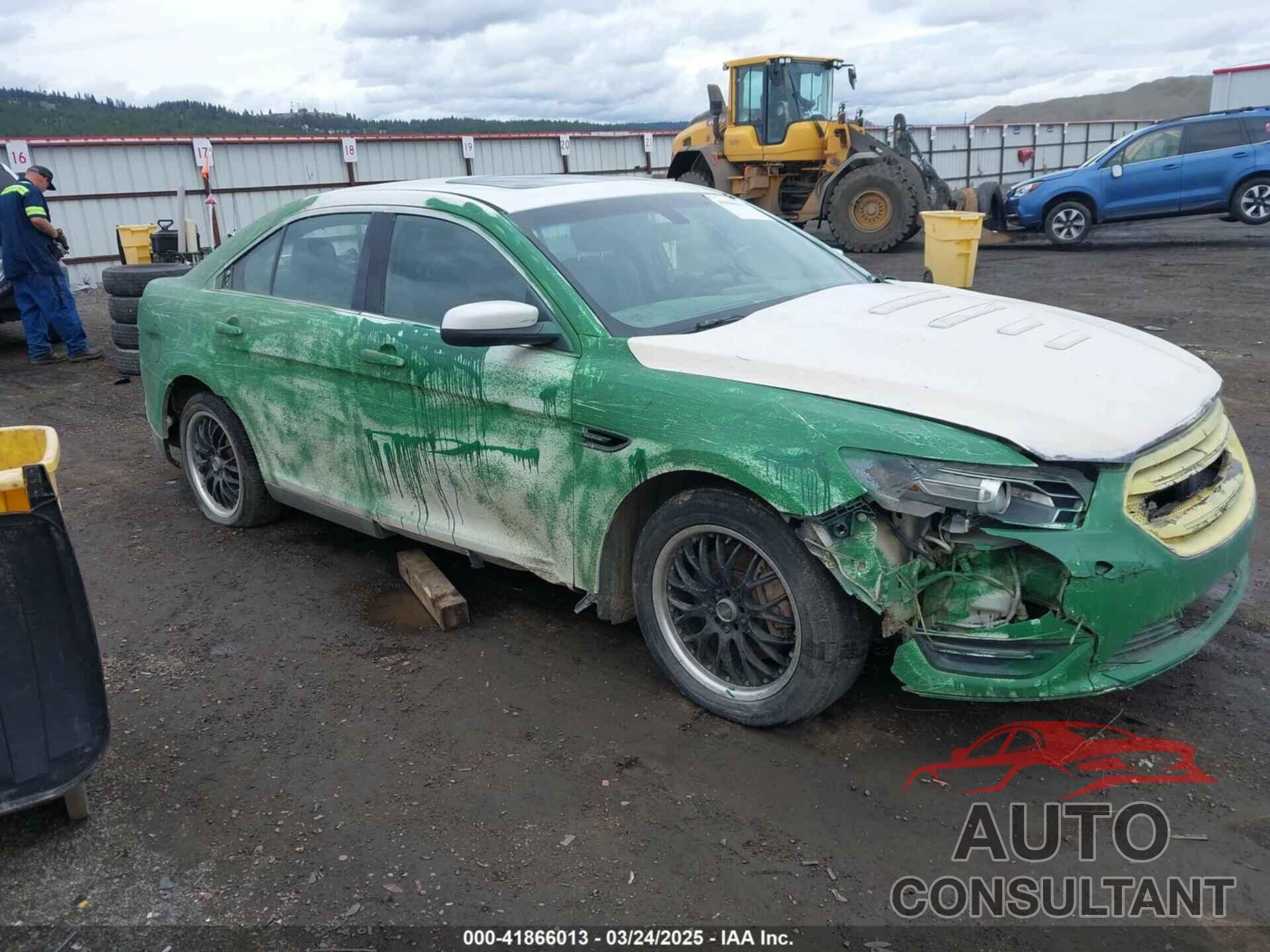 FORD TAURUS 2014 - 1FAHP2H88EG131525