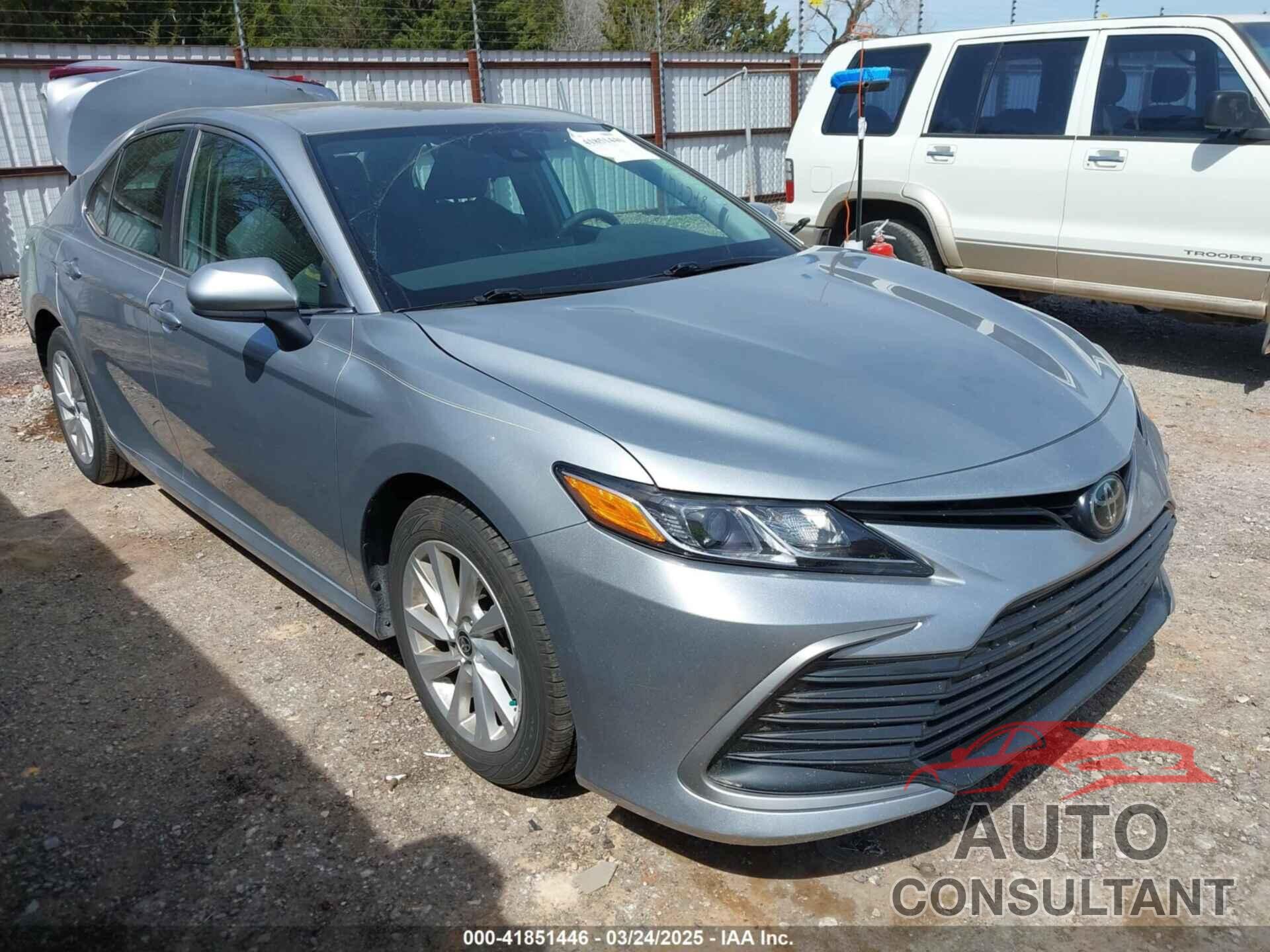 TOYOTA CAMRY 2023 - 4T1C11AK0PU167330