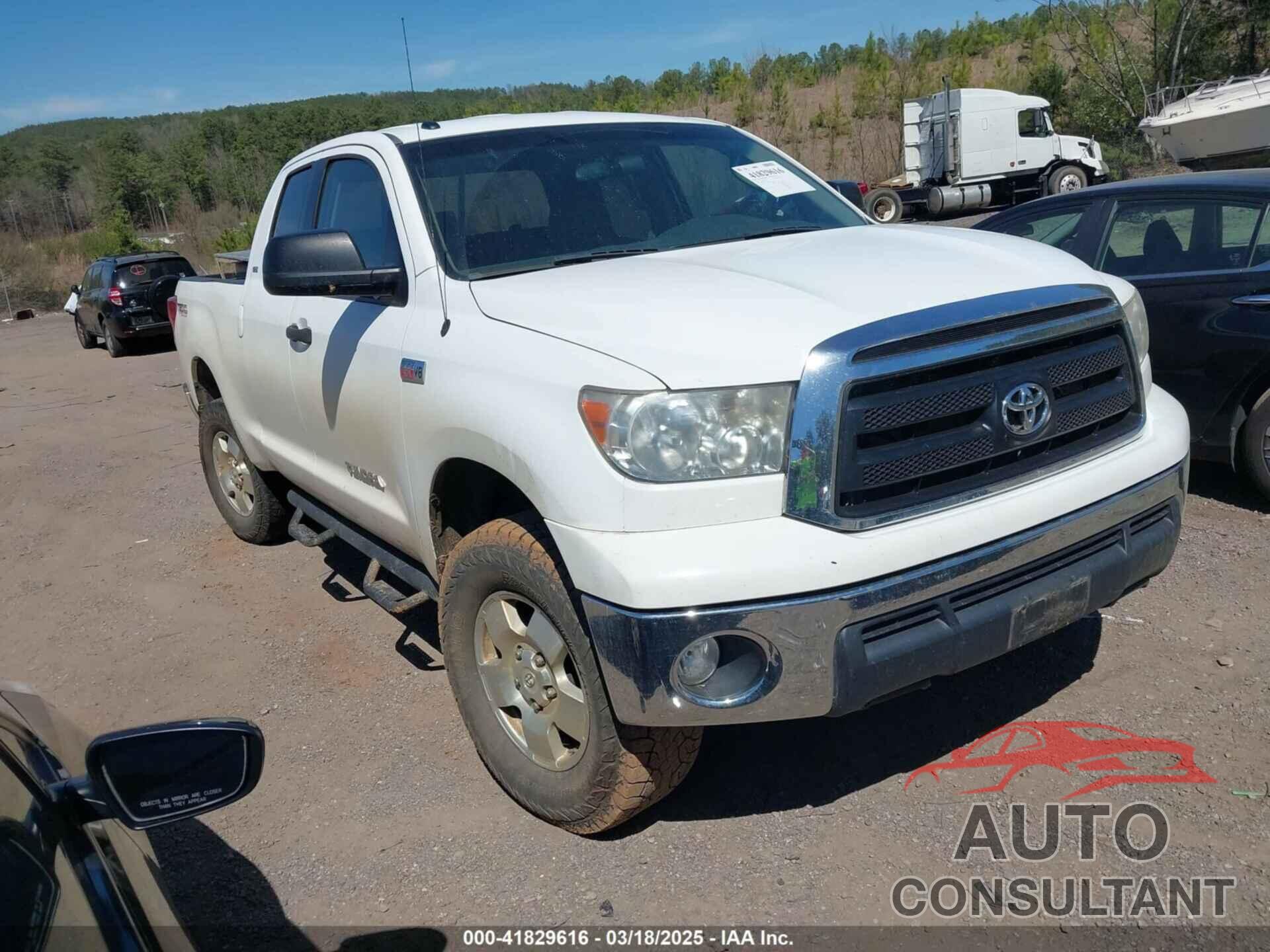 TOYOTA TUNDRA 2010 - 5TFUW5F15AX148425