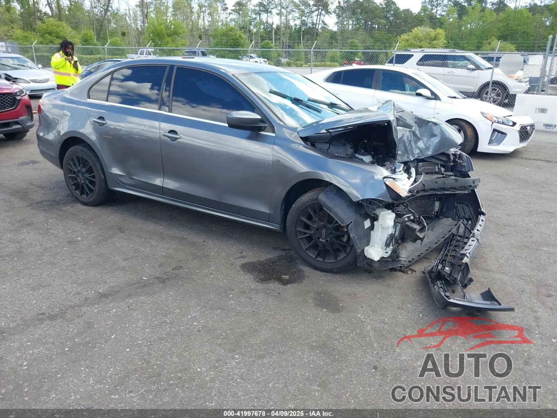 VOLKSWAGEN JETTA 2017 - 3VW2B7AJ9HM370100