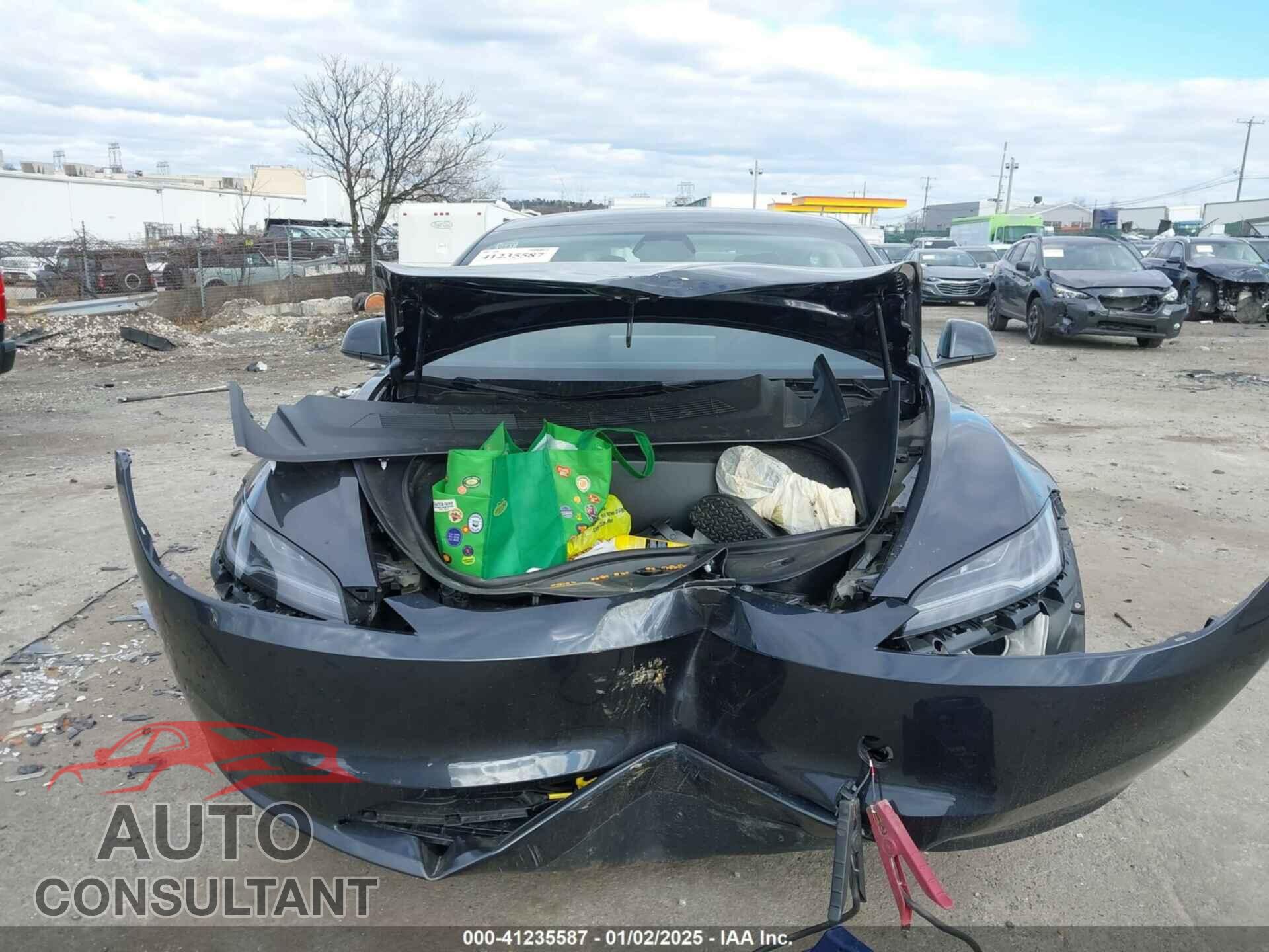 TESLA MODEL 3 2024 - 5YJ3E1EA7RF856514