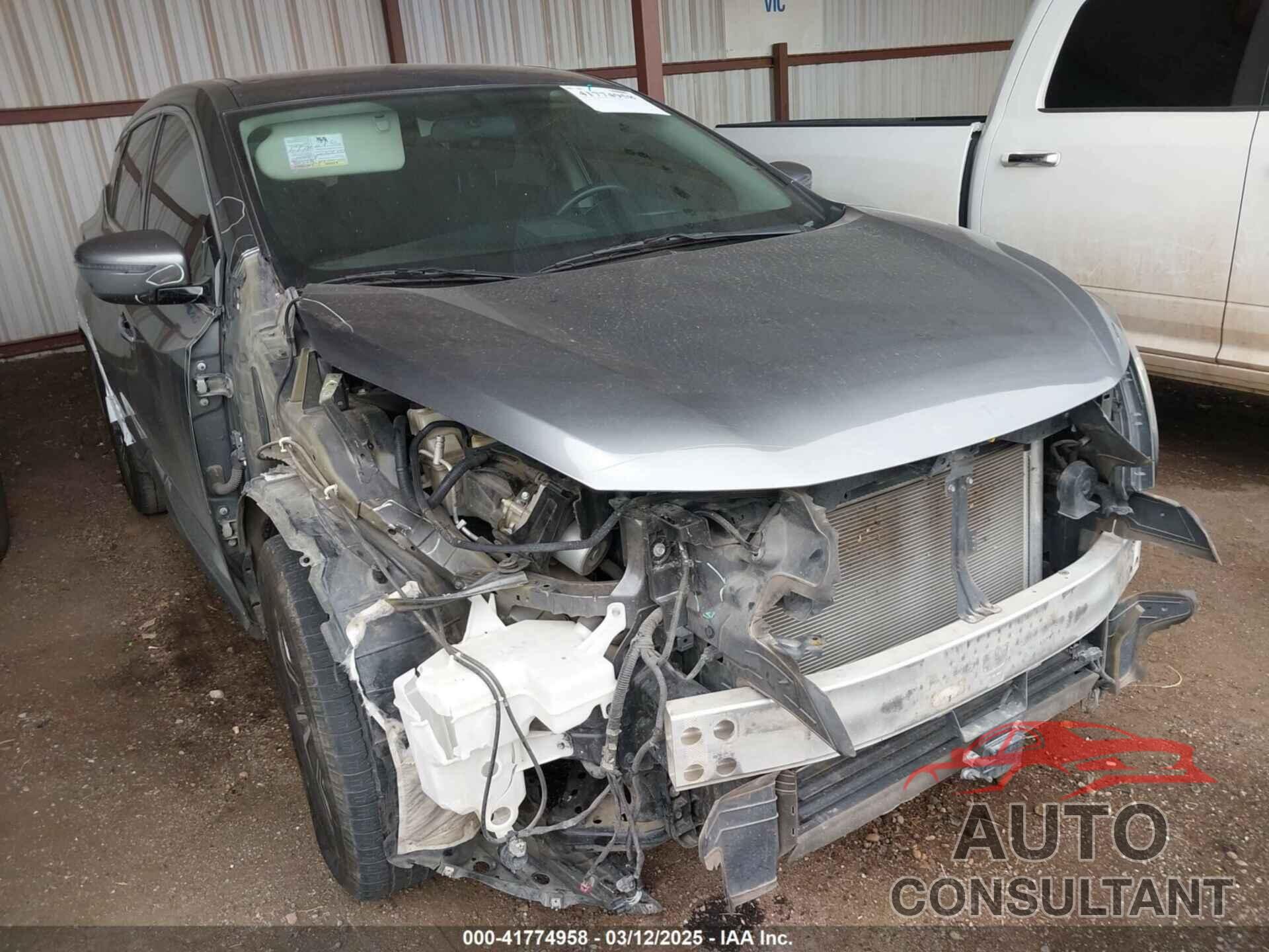 NISSAN MURANO 2019 - 5N1AZ2MJ5KN163608