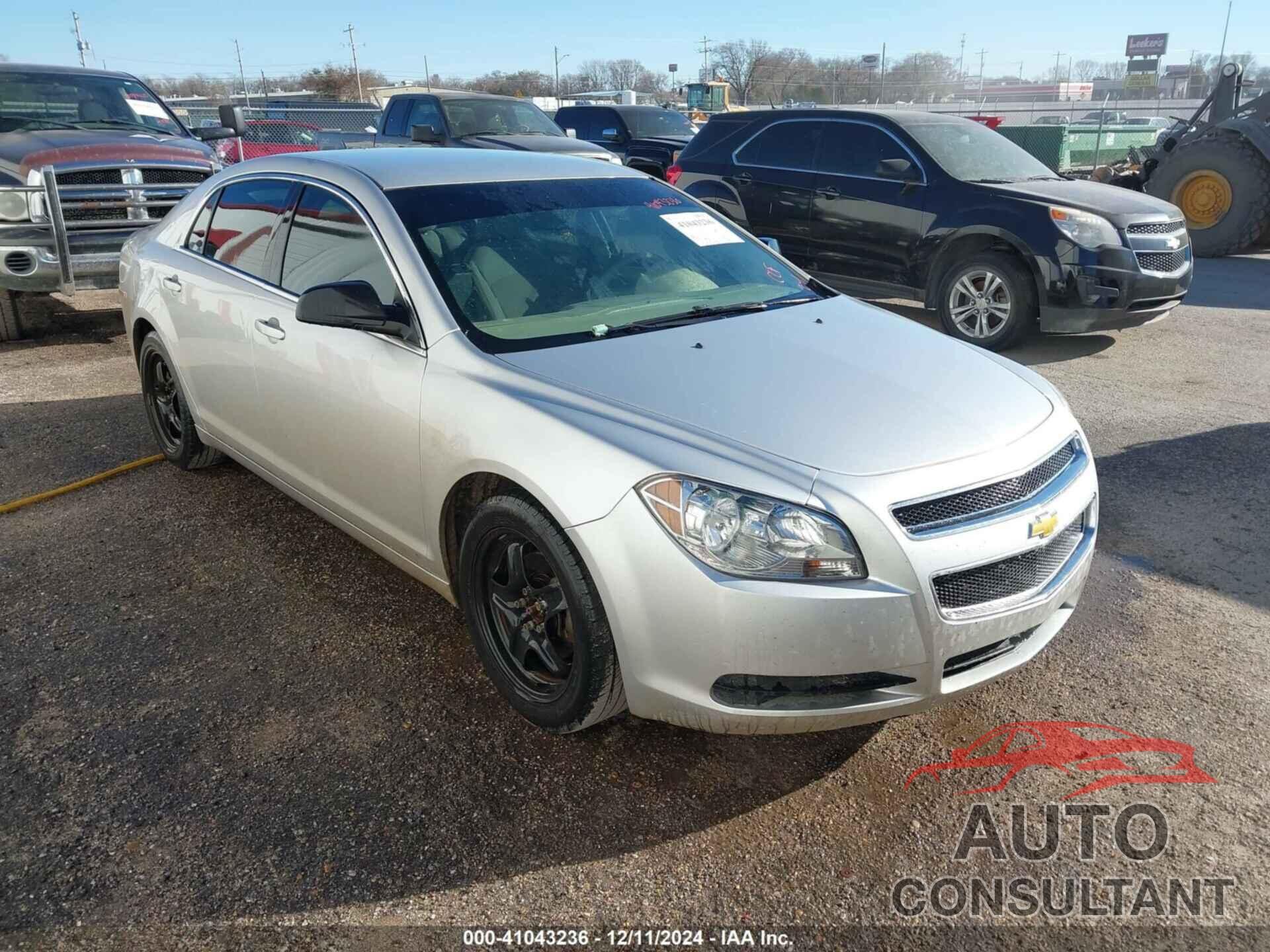 CHEVROLET MALIBU 2011 - 1G1ZB5E1XBF177583