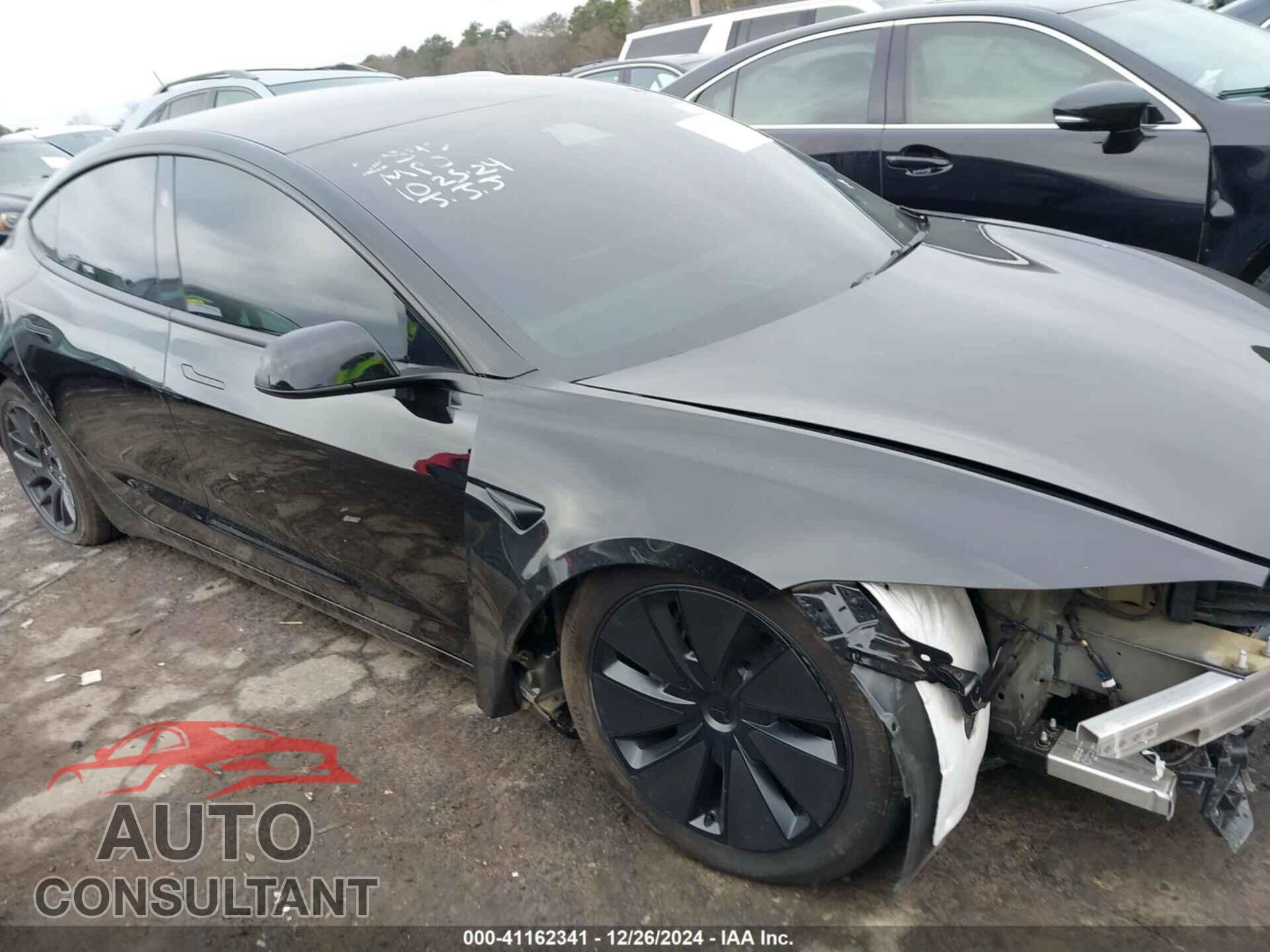 TESLA MODEL 3 2024 - 5YJ3E1EA8RF732543