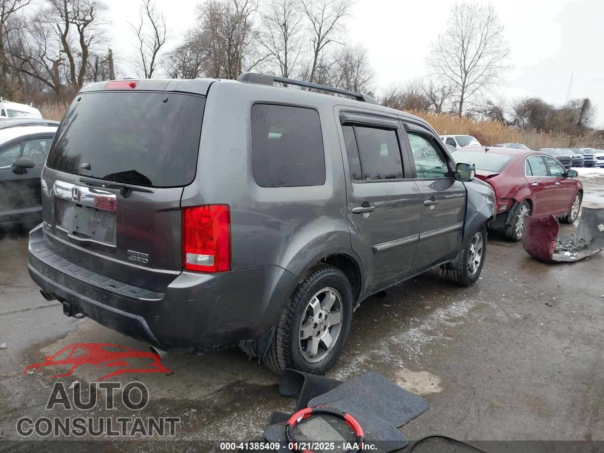HONDA PILOT 2011 - 5FNYF4H91BB051765