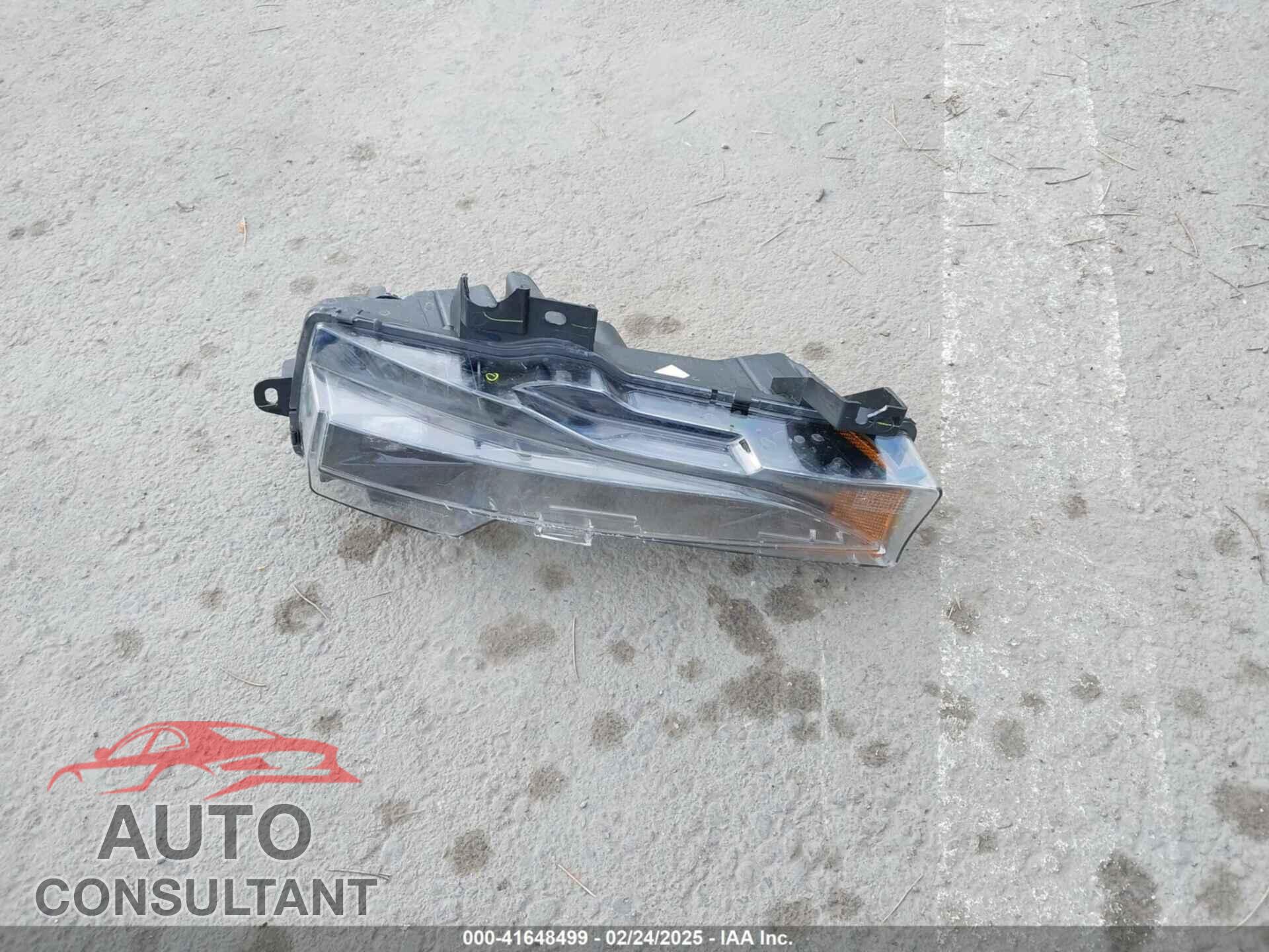 TESLA MODEL 3 2023 - 5YJ3E1EC8PF683780