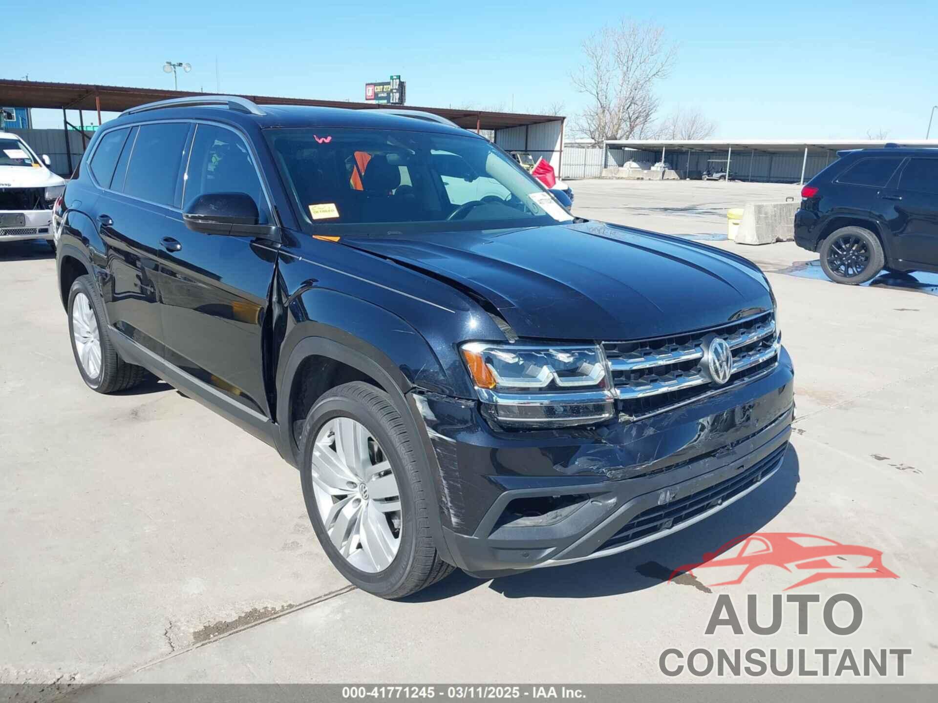 VOLKSWAGEN ATLAS 2018 - 1V2NR2CA3JC542820
