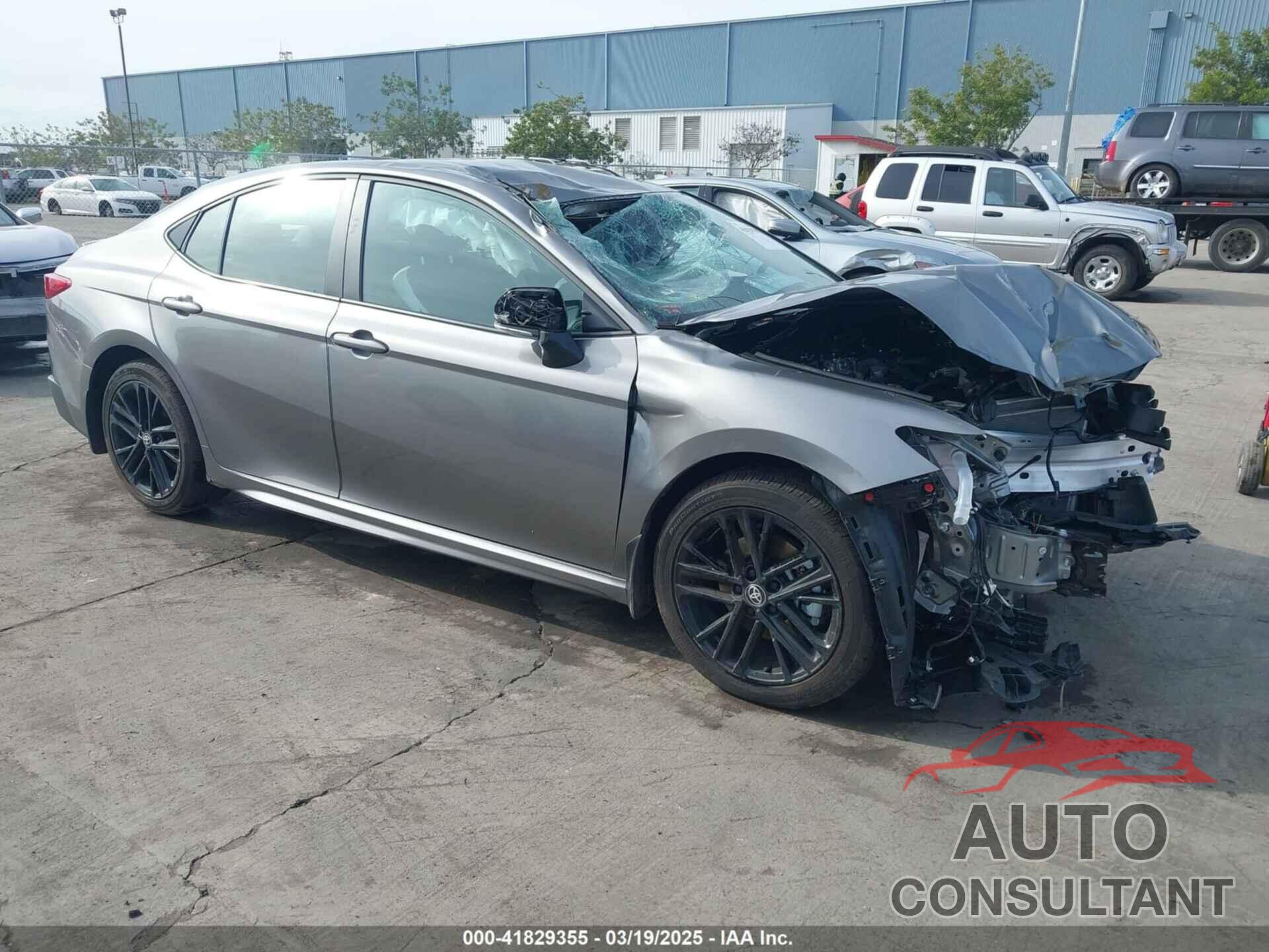 TOYOTA CAMRY 2025 - 4T1DAACK0SU563946