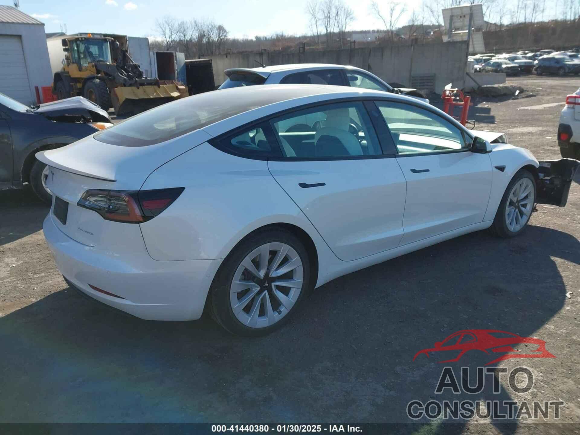 TESLA MODEL 3 2021 - 5YJ3E1EB5MF061236