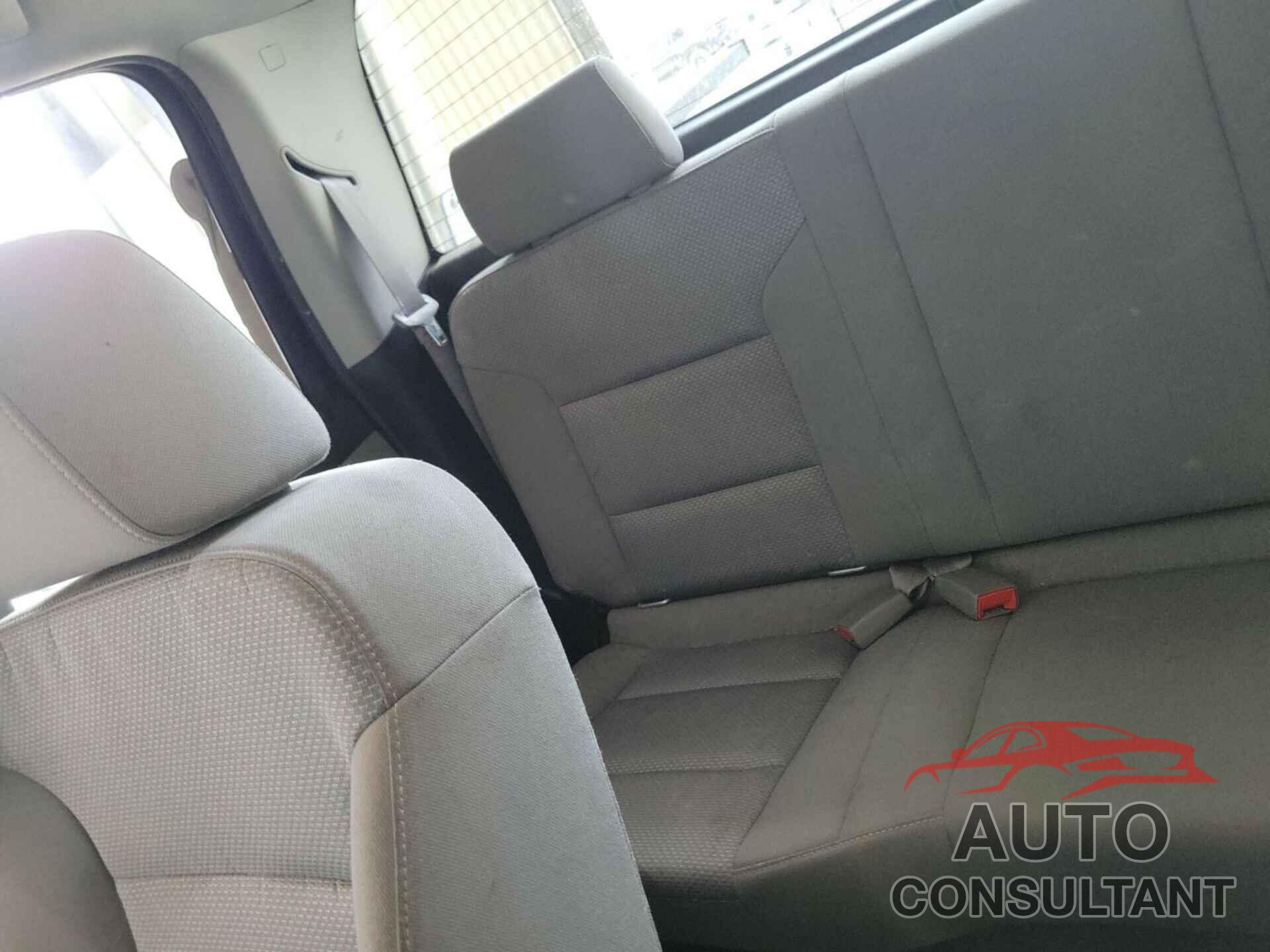 CHEVROLET SILVERADO 1500 2016 - 1GCRCPEC2GZ386419