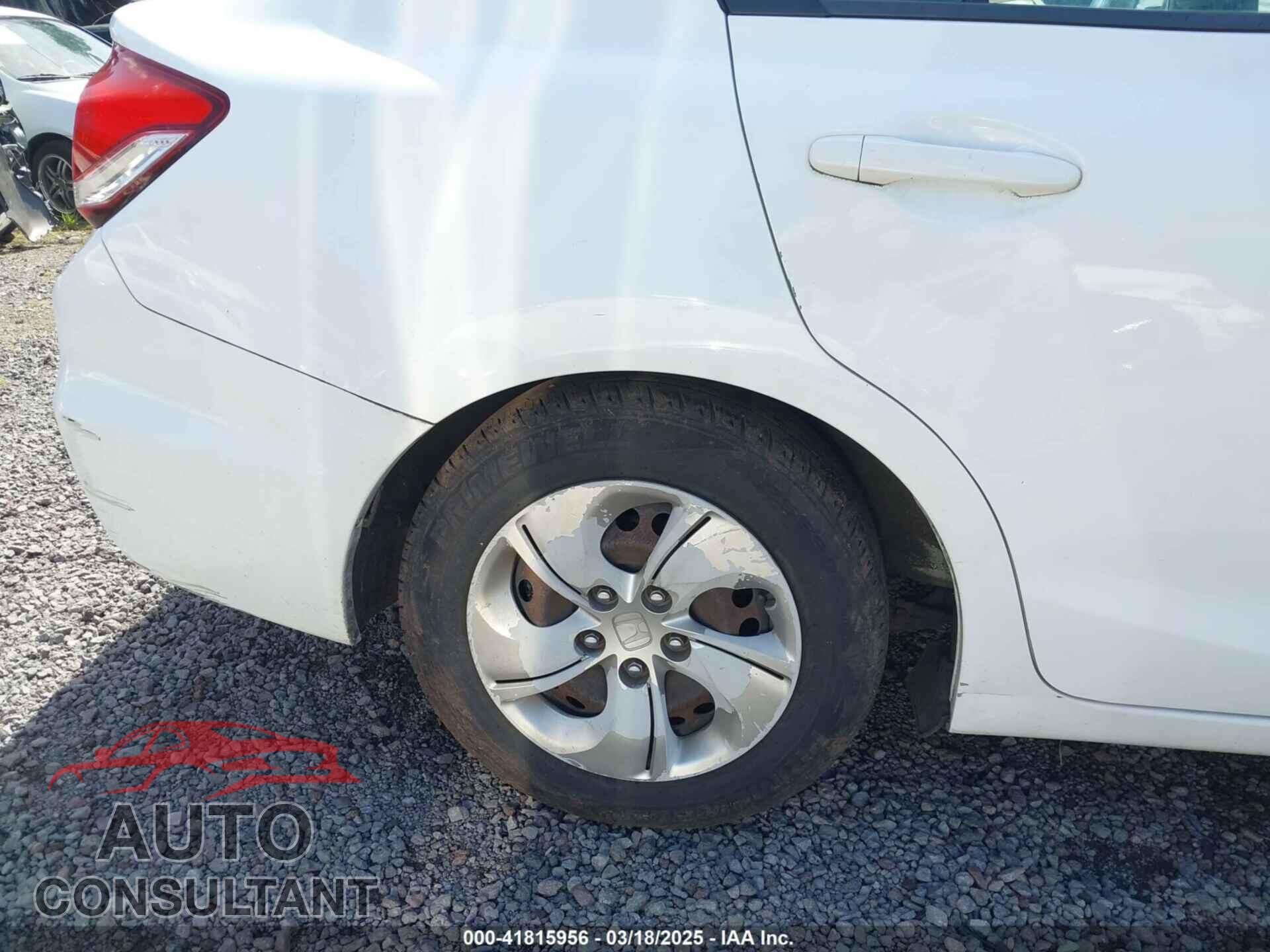 HONDA CIVIC 2014 - 19XFB2F58EE007747