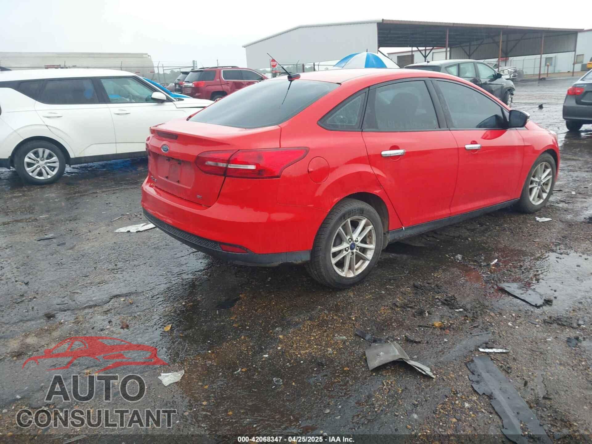 FORD FOCUS 2017 - 1FADP3F22HL227780