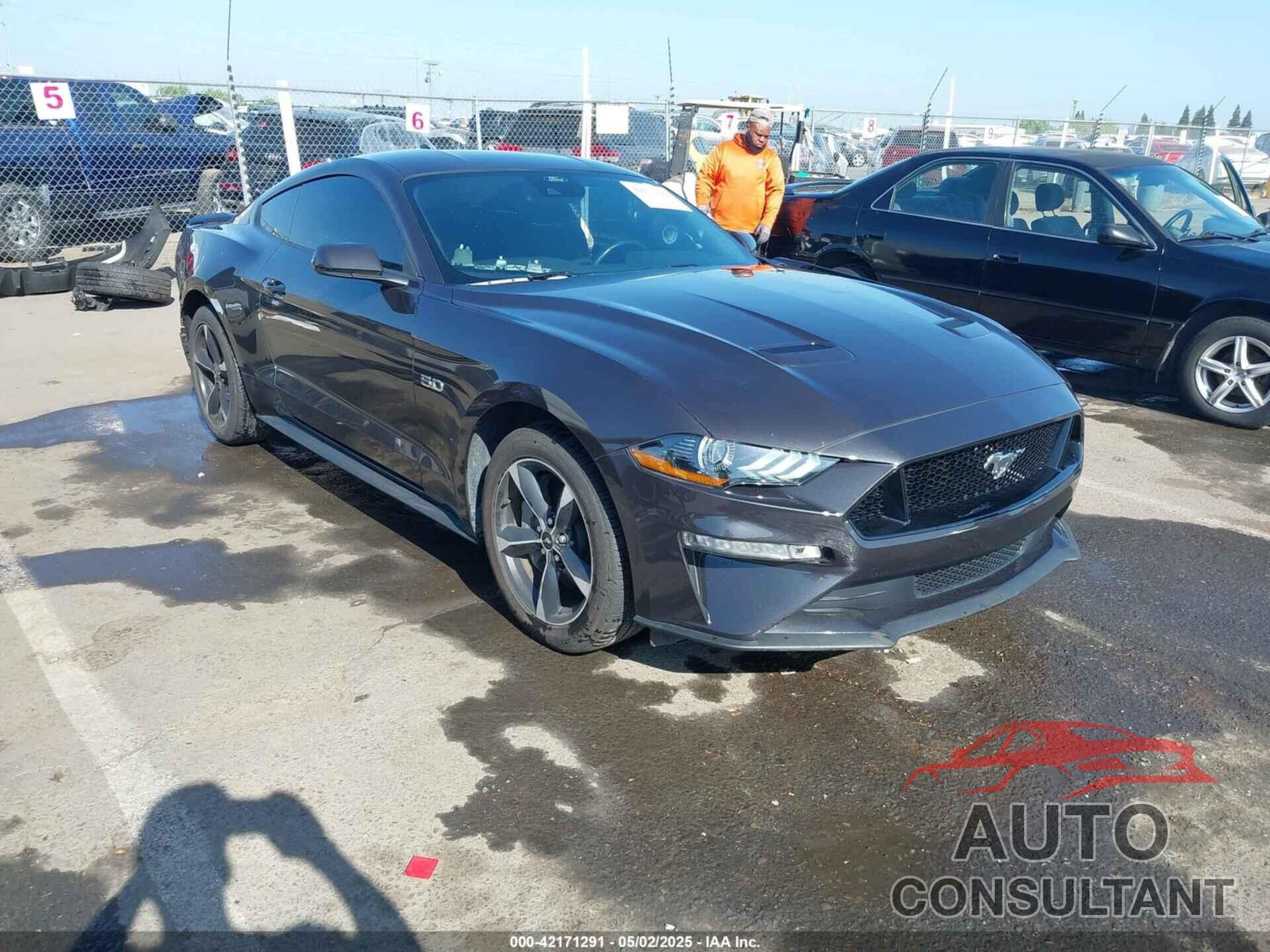 FORD MUSTANG 2022 - 1FA6P8CF6N5135181