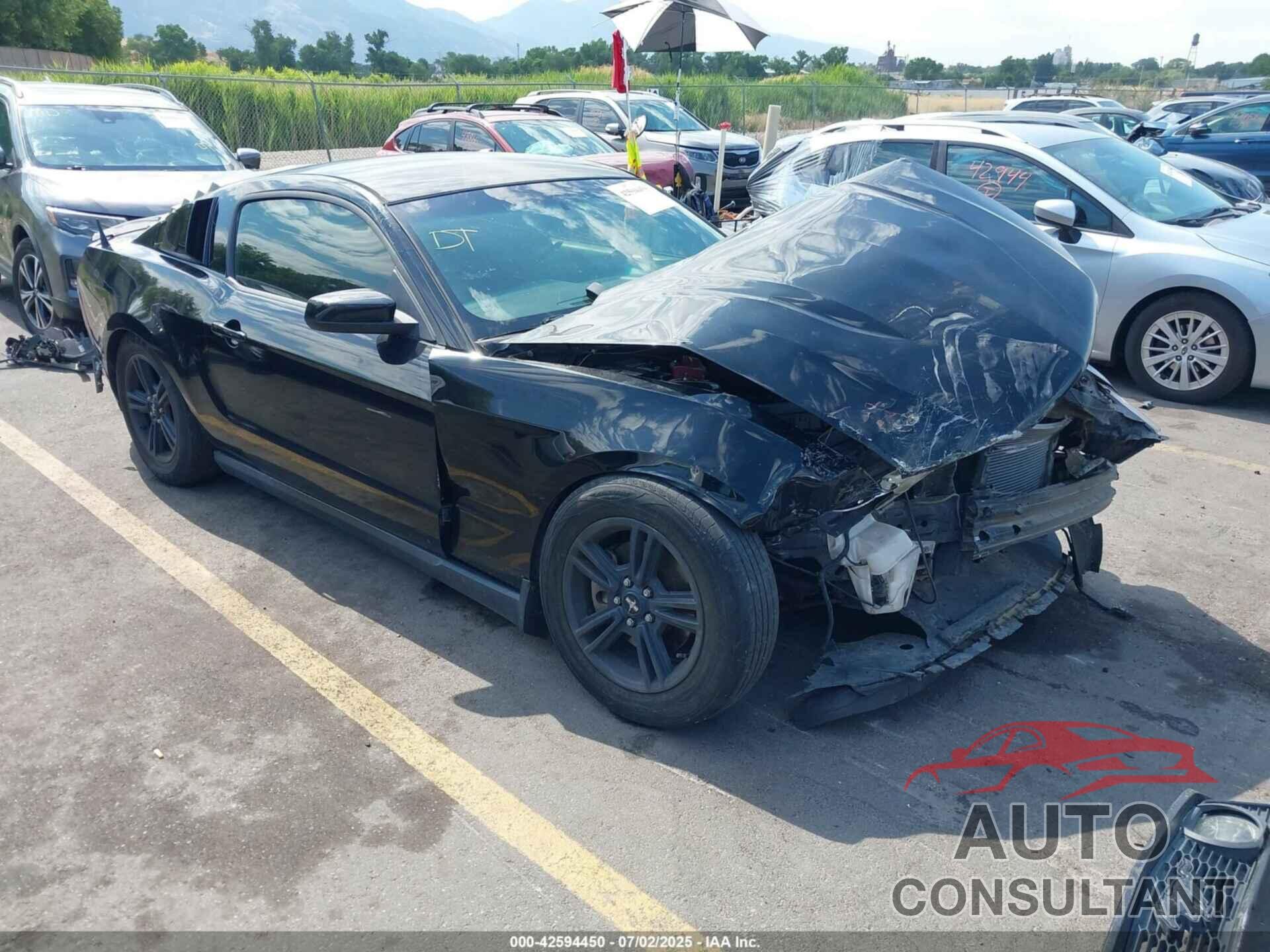 FORD MUSTANG 2012 - 1ZVBP8AM2C5220619