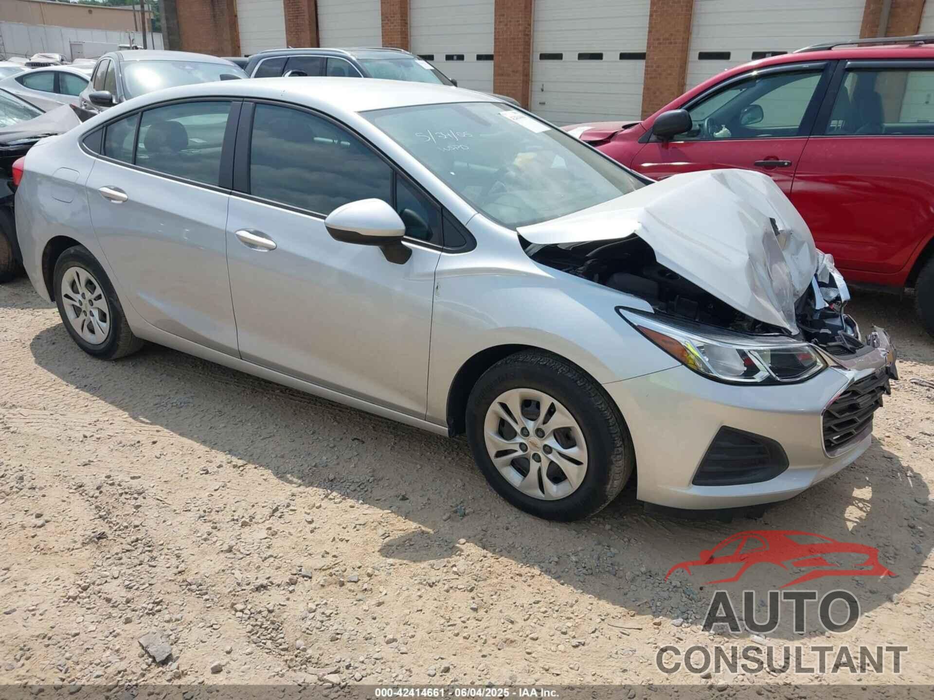 CHEVROLET CRUZE 2019 - 1G1BC5SM2K7113853