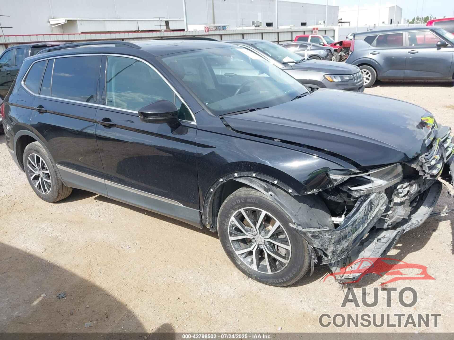 VOLKSWAGEN TIGUAN 2021 - 3VV3B7AX7MM043668