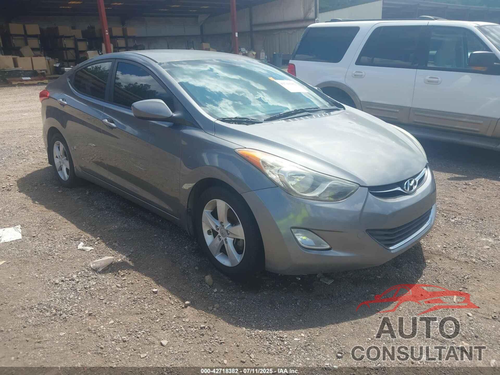 HYUNDAI ELANTRA 2013 - 5NPDH4AE1DH223894