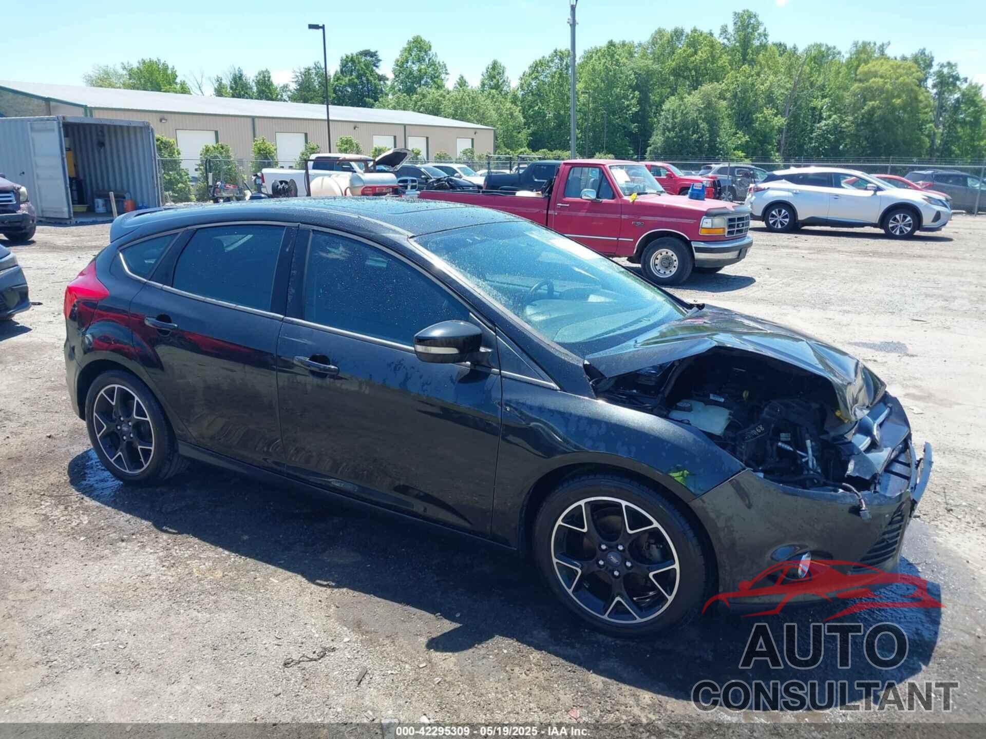 FORD FOCUS 2013 - 1FADP3K27DL104153