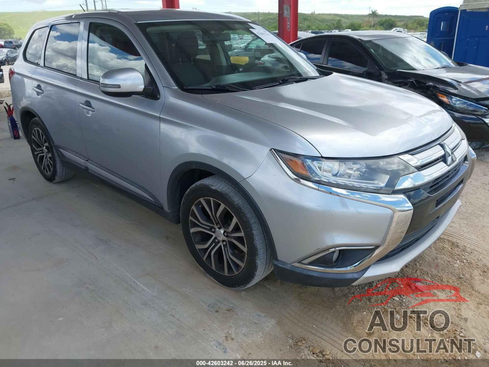 MITSUBISHI OUTLANDER 2016 - JA4AD3A30GZ014466
