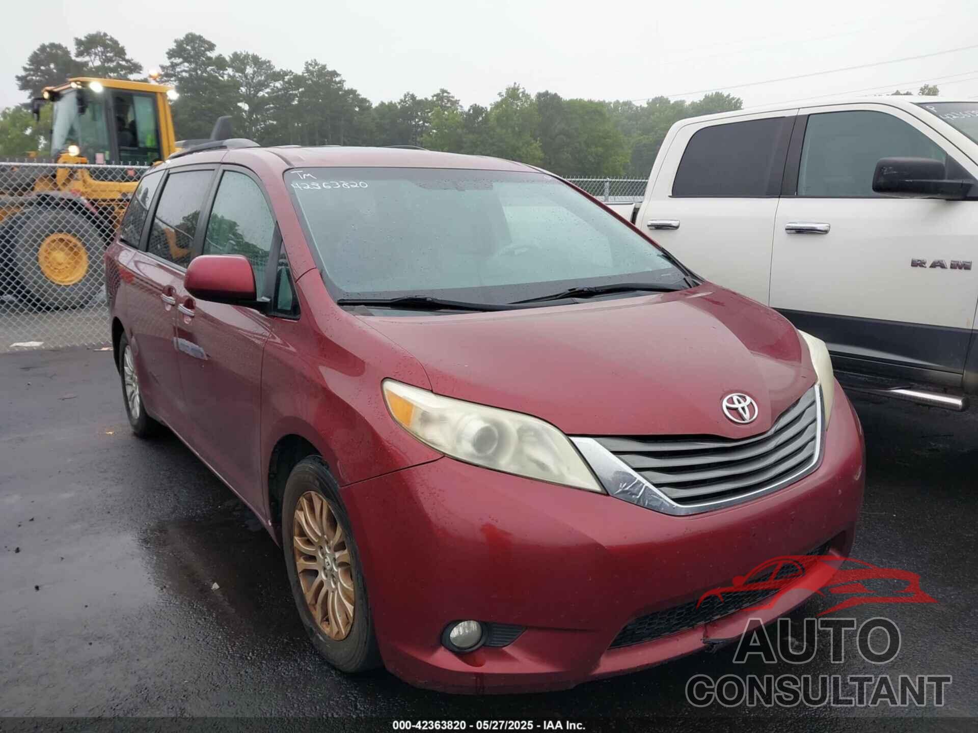 TOYOTA SIENNA 2011 - 5TDYK3DCXBS001286