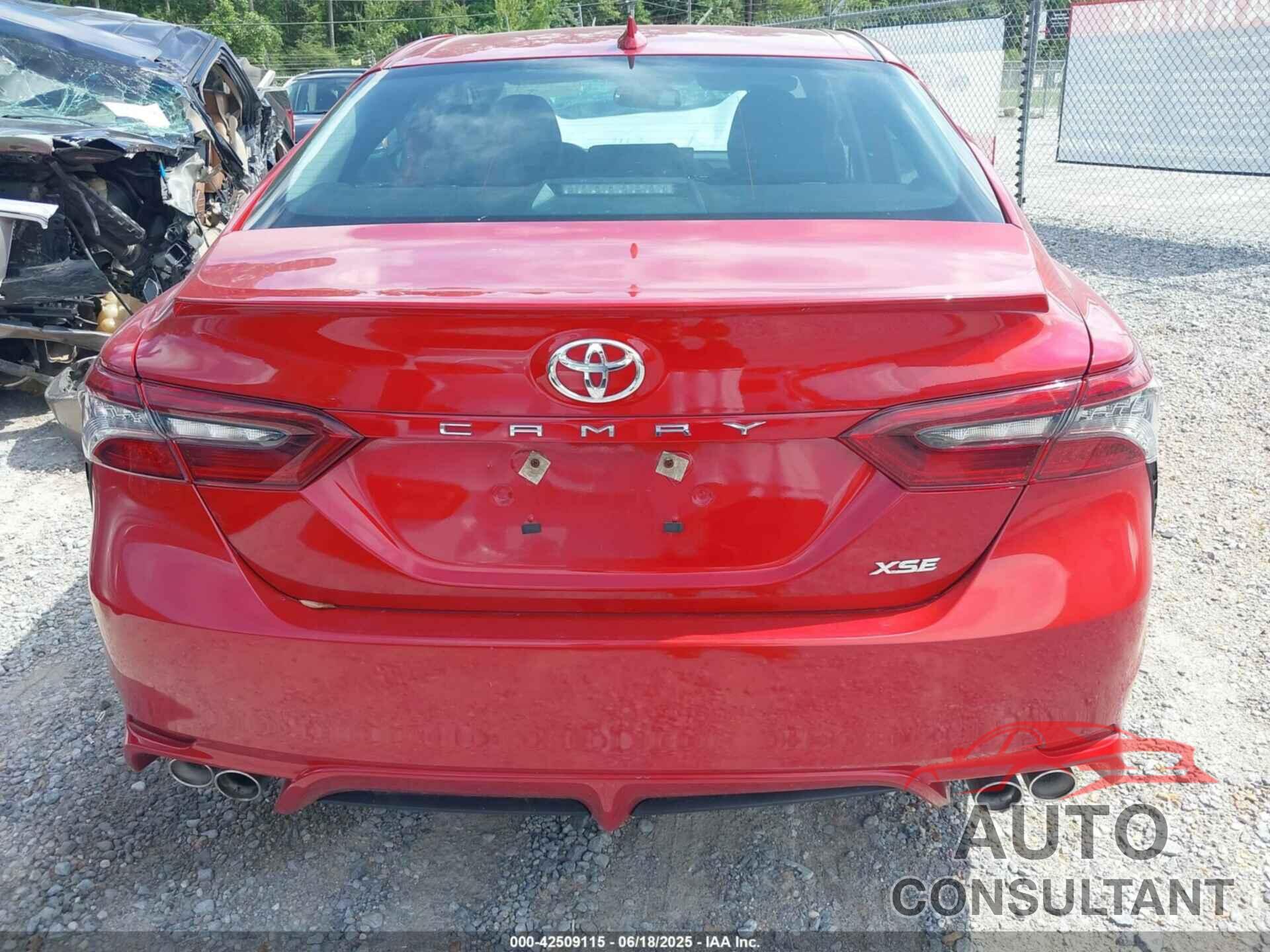 TOYOTA CAMRY 2023 - 4T1K61AK2PU165169