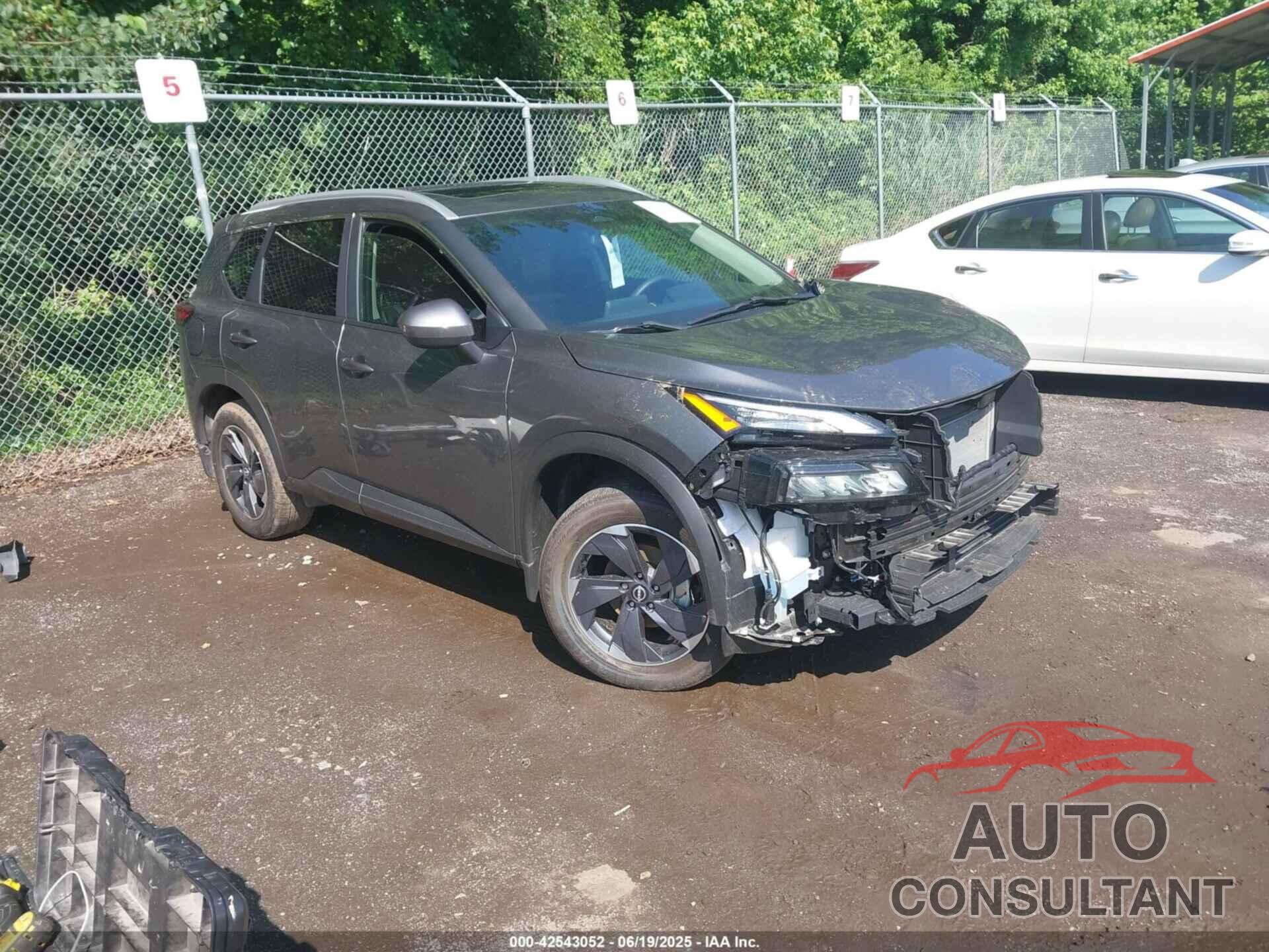NISSAN ROGUE 2024 - 5N1BT3BA0RC751033