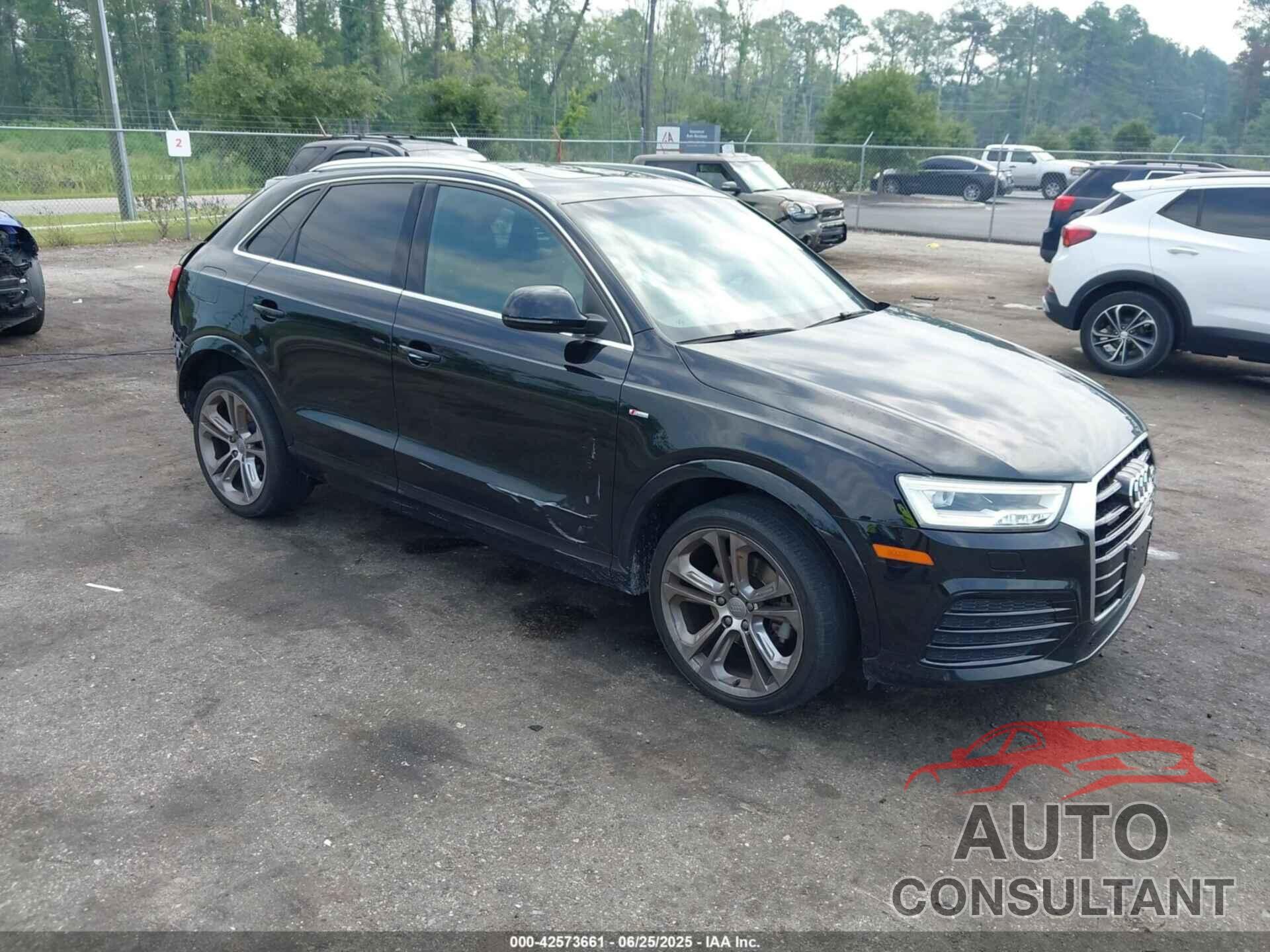 AUDI Q3 2017 - WA1GCCFS9HR005523