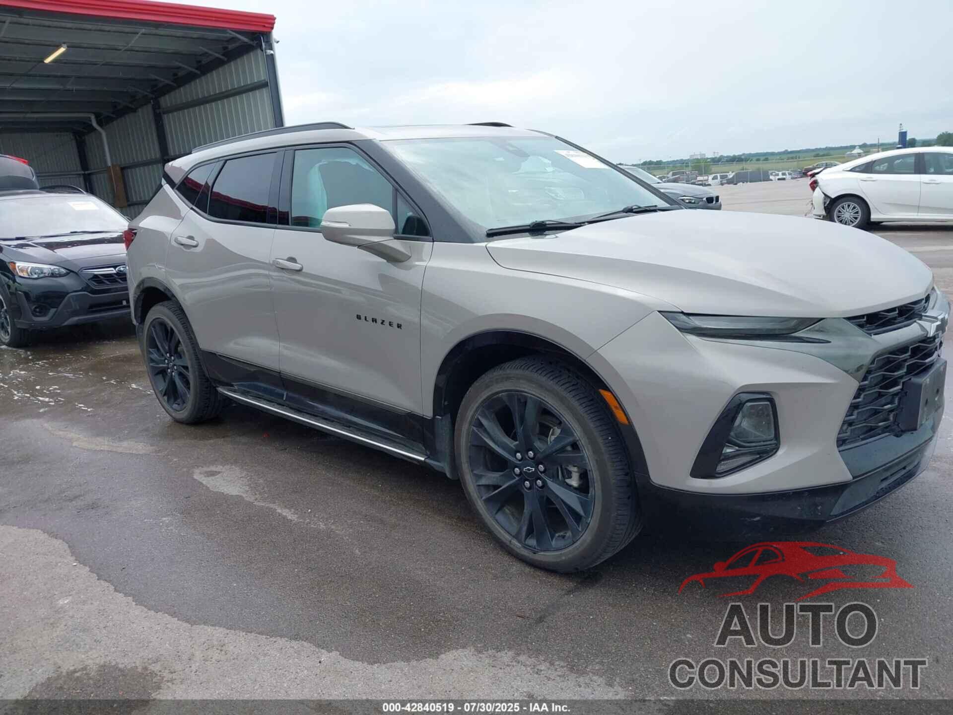 CHEVROLET BLAZER 2021 - 3GNKBKRS0MS501608