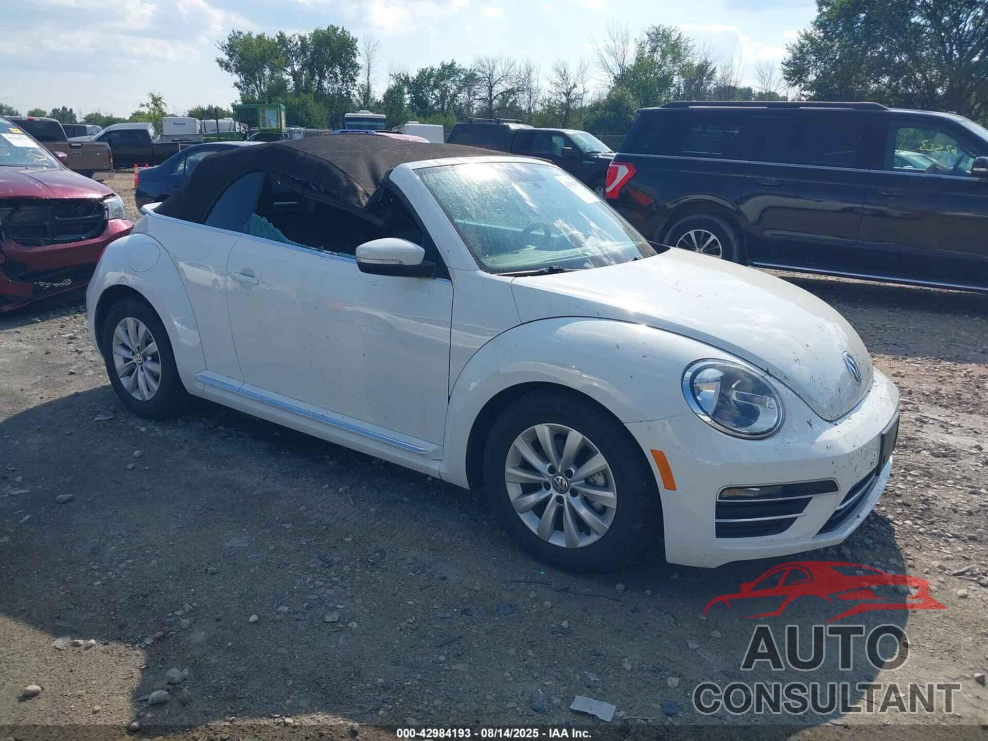 VOLKSWAGEN BEETLE 2019 - 3VW5DAAT0KM505123