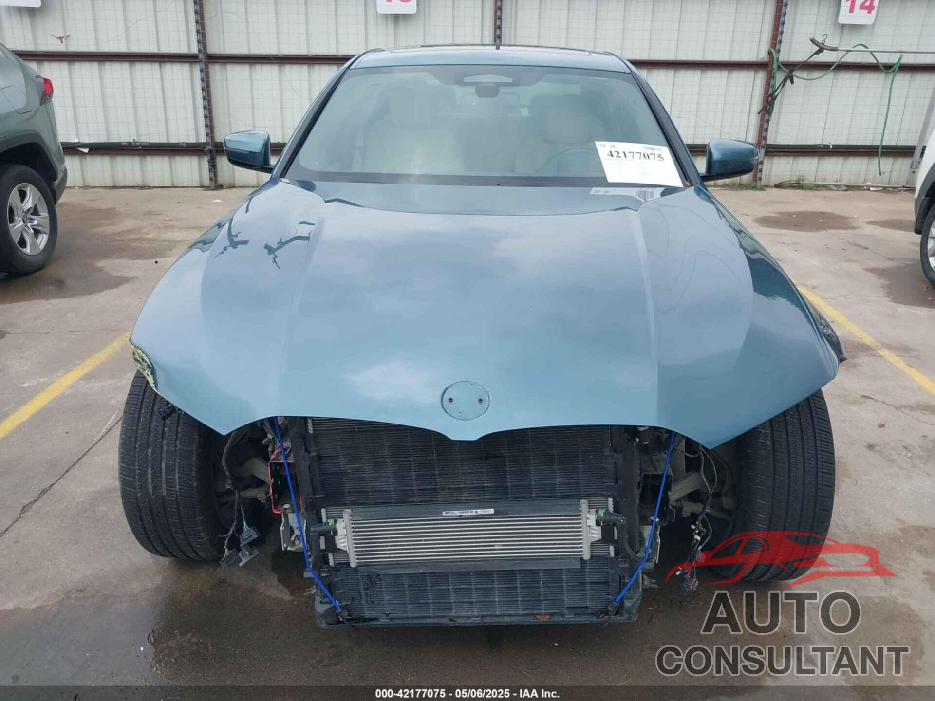 BMW 3 SERIES 2021 - WBA5P7C02MFK71048