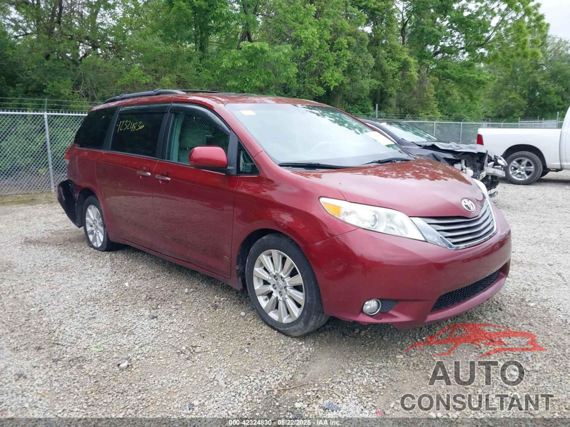 TOYOTA SIENNA 2012 - 5TDDK3DCXCS033249