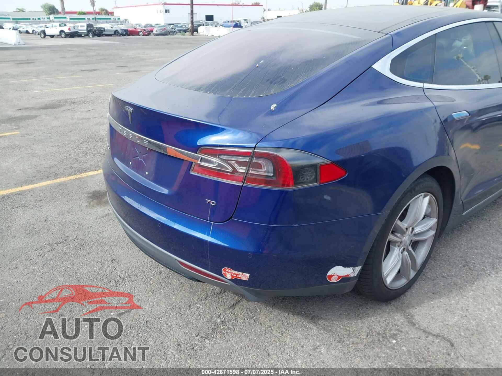 TESLA MODEL S 2016 - 5YJSA1E16GF129921