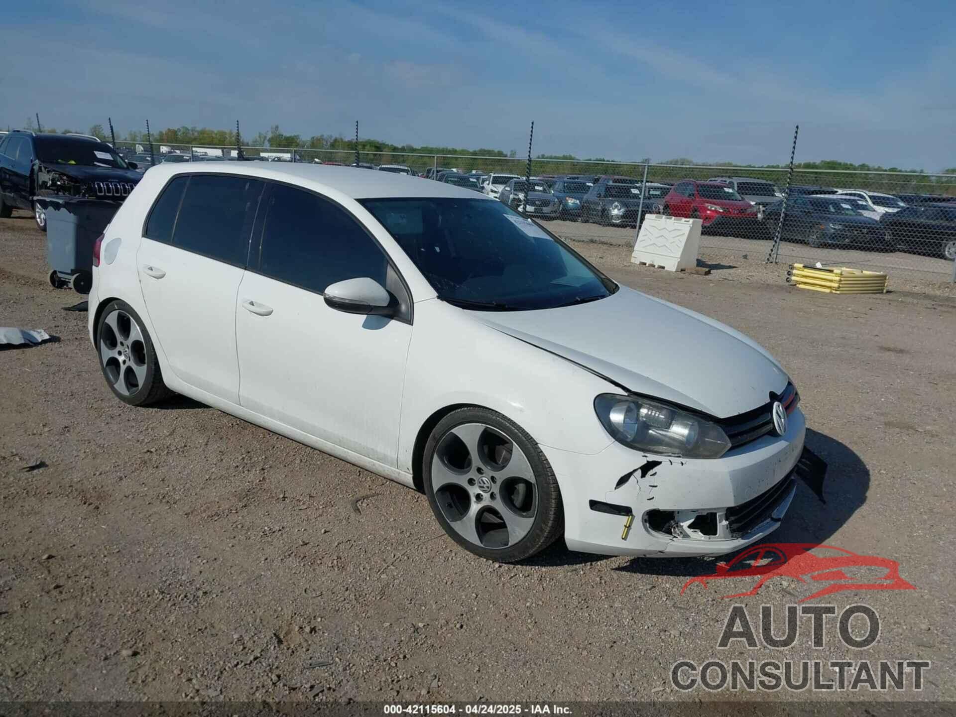 VOLKSWAGEN GOLF 2013 - WVWDM7AJ9DW138502