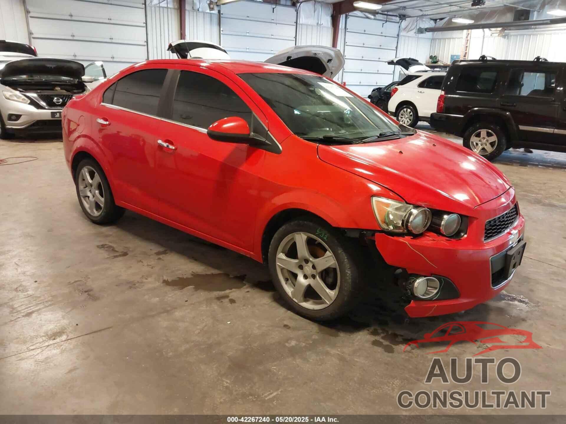 CHEVROLET SONIC 2015 - 1G1JE5SB7F4102634