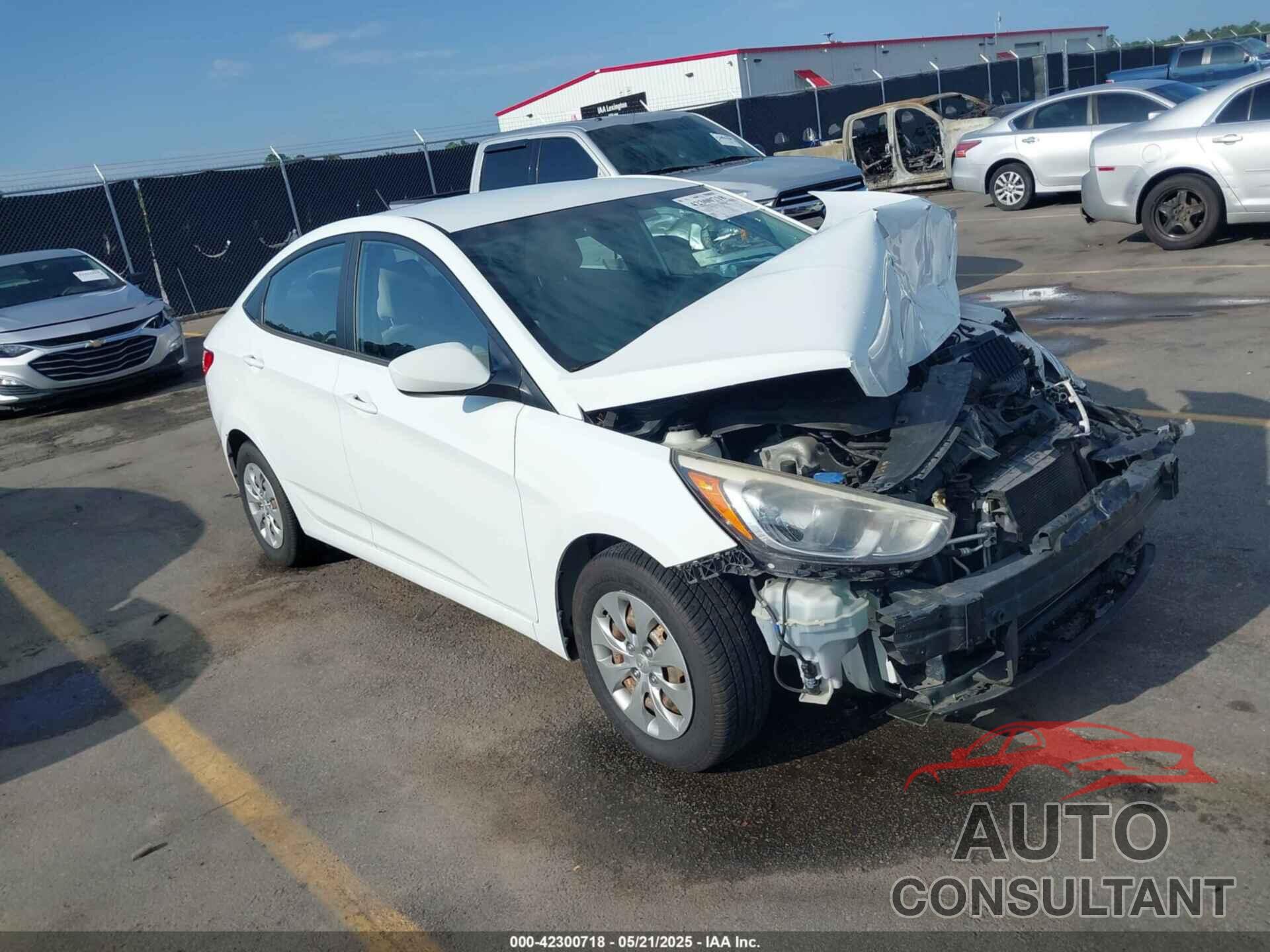 HYUNDAI ACCENT 2016 - KMHCT4AE5GU011547