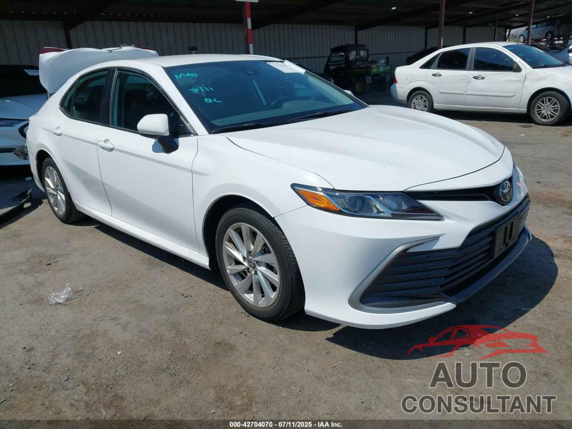 TOYOTA CAMRY 2023 - 4T1C11AK9PU830541