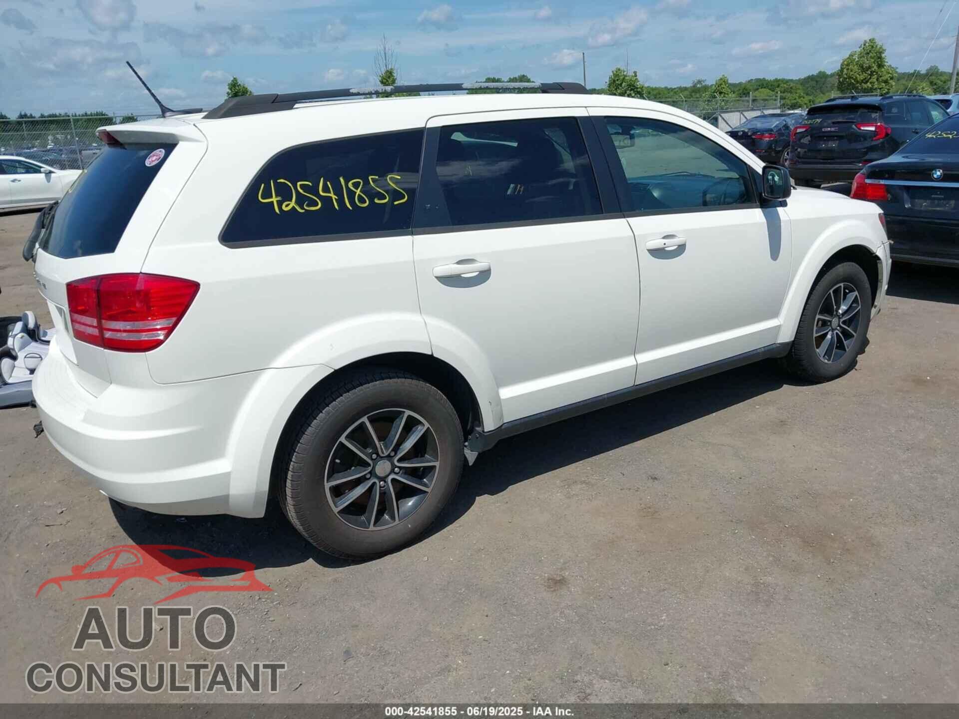 DODGE JOURNEY 2017 - 3C4PDCAB3HT573364