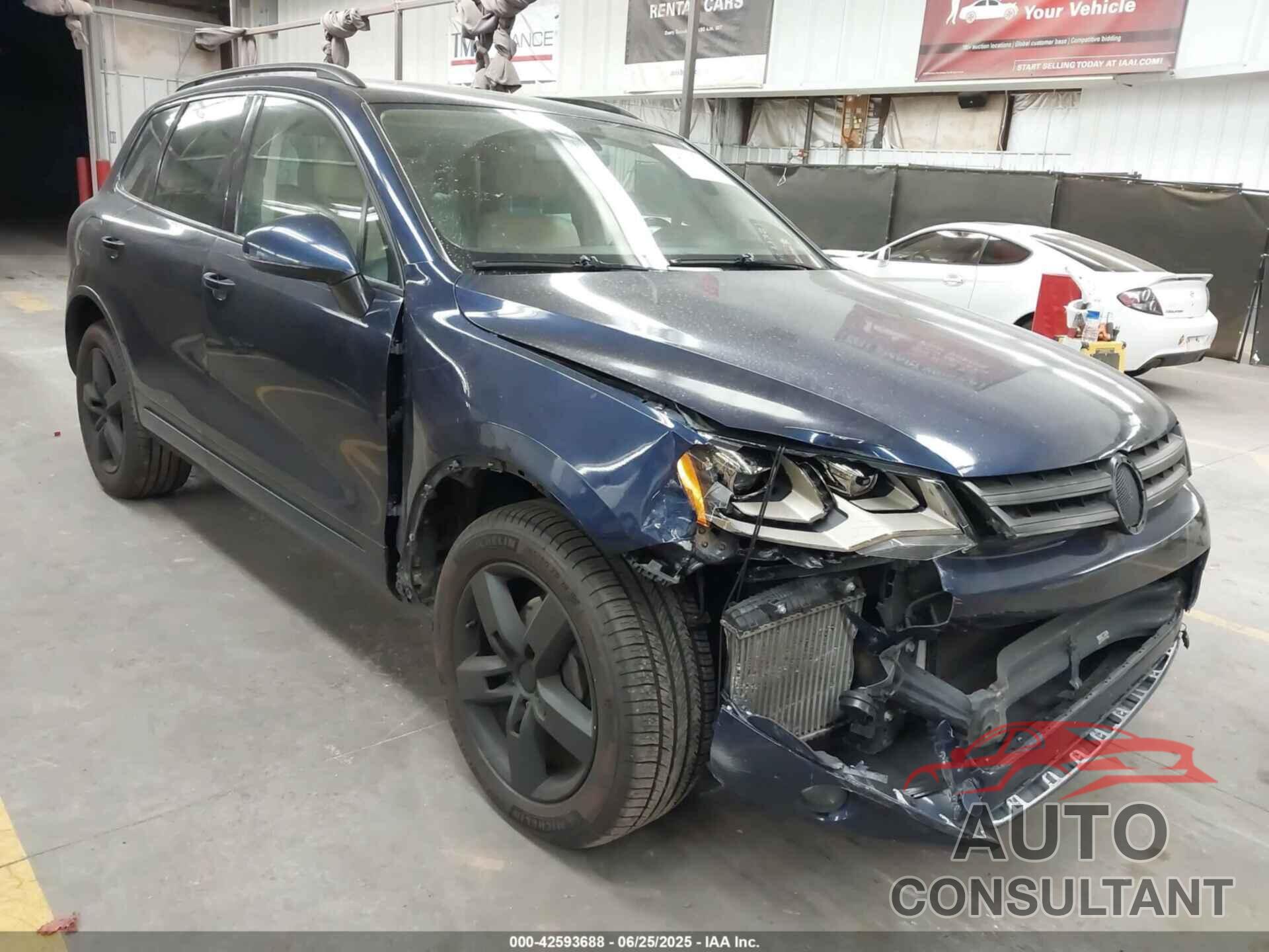 VOLKSWAGEN TOUAREG 2012 - WVGFK9BP7CD000895