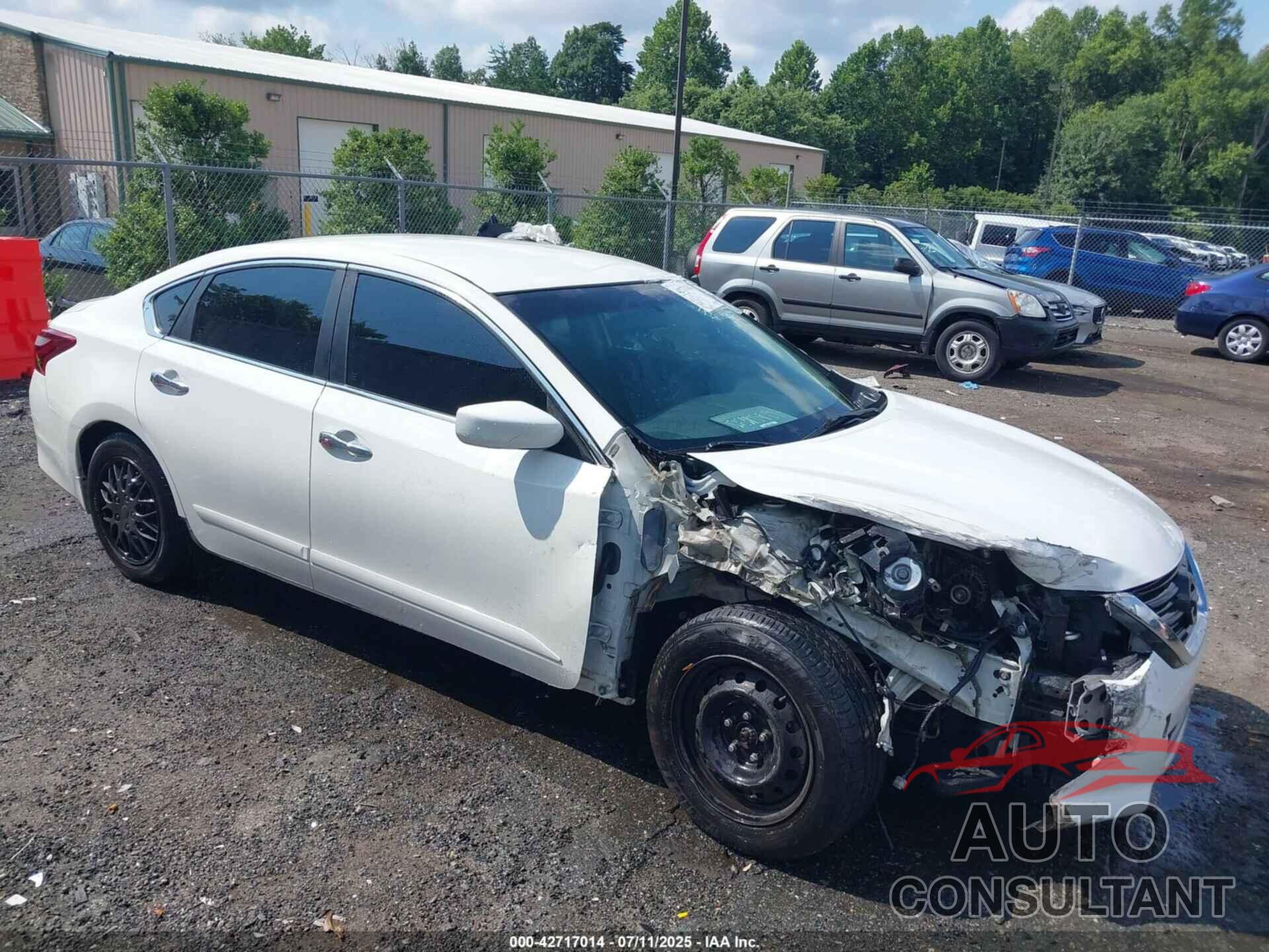 NISSAN ALTIMA 2017 - 1N4AL3AP4HC130663