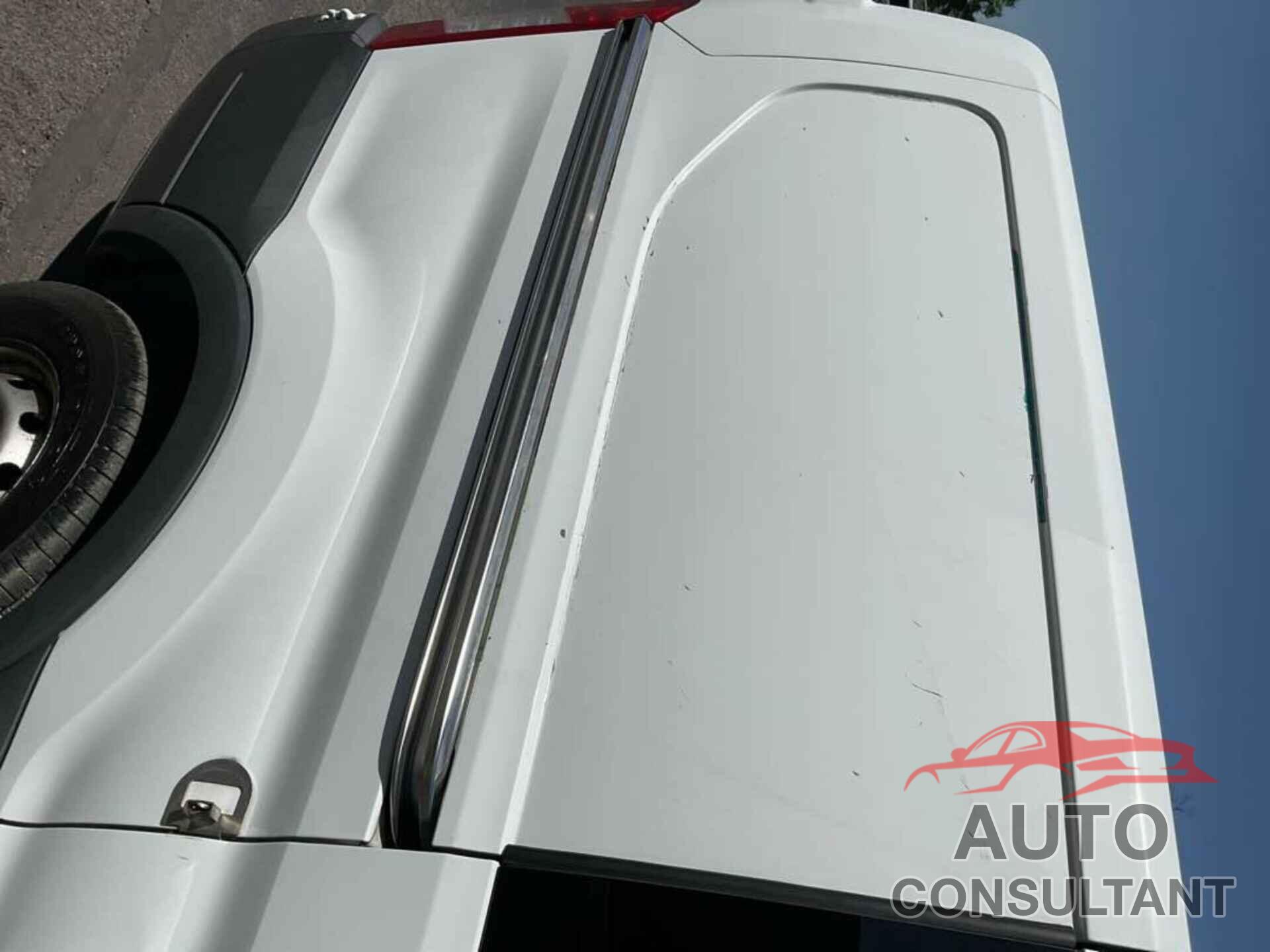 FORD TRANSIT 2017 - 1FTYE1YM2HKA76806