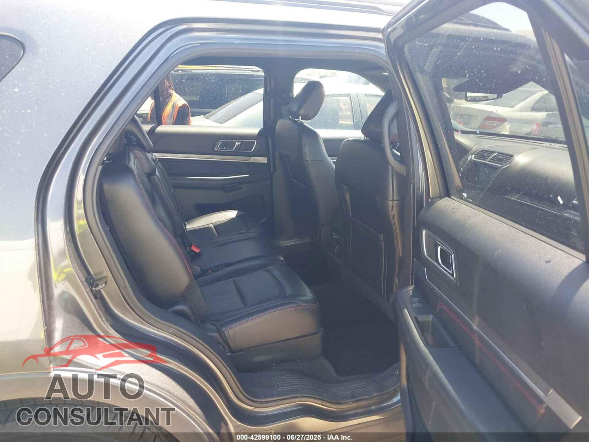 FORD EXPLORER 2018 - 1FM5K8GT6JGB00350