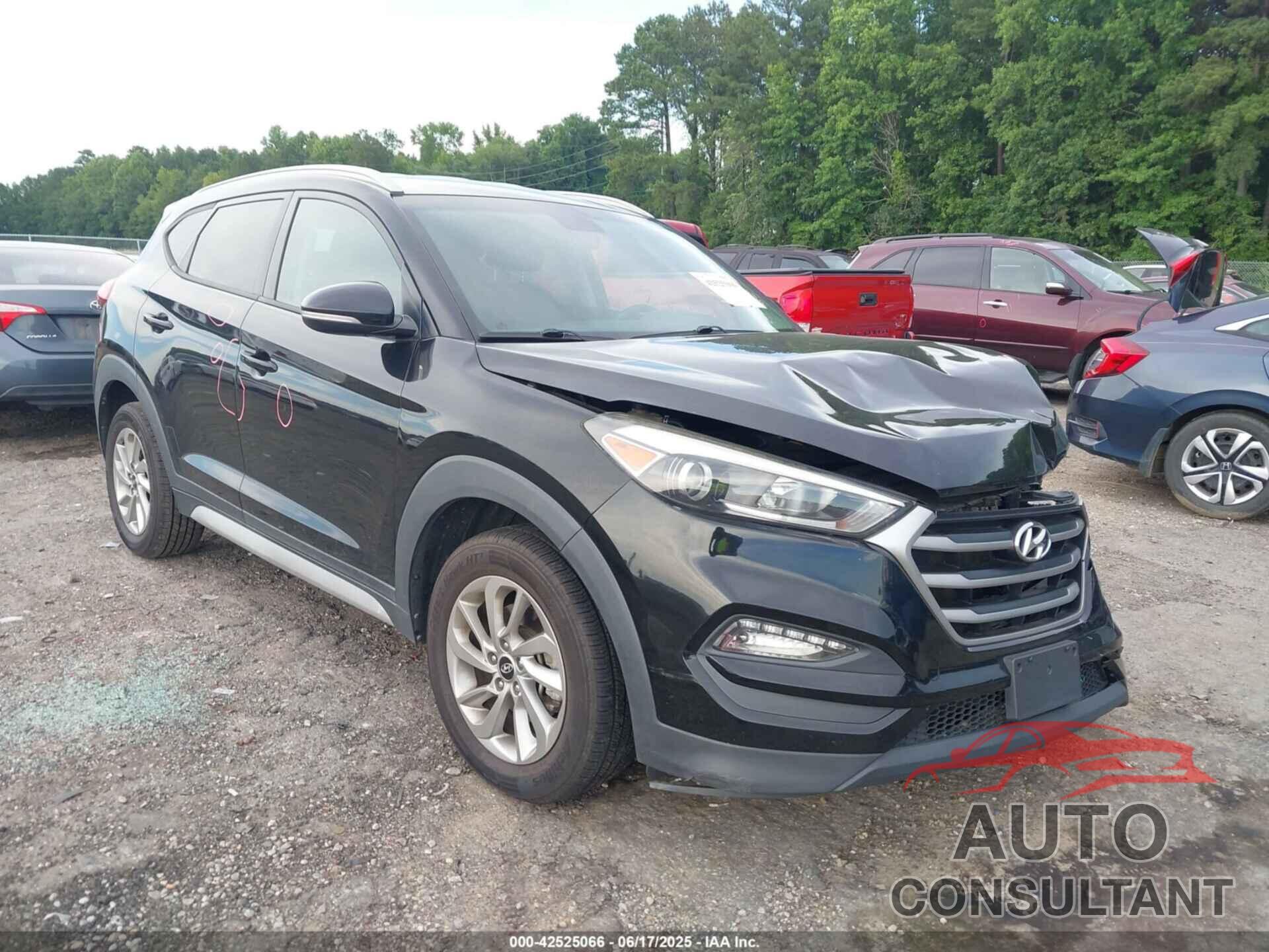 HYUNDAI TUCSON 2018 - KM8J33A43JU675099