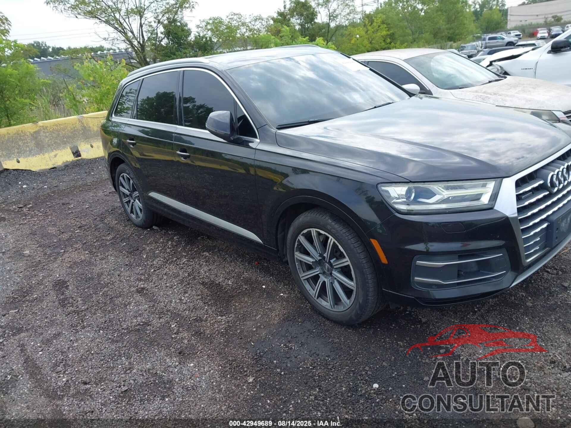 AUDI Q7 2017 - WA1LAAF70HD004231